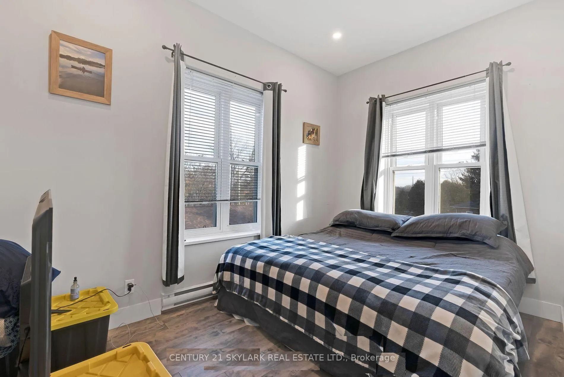 Photo 8 of Unit 3, 8 Wellington Street, Clarington, Bowmanville — HOMEH