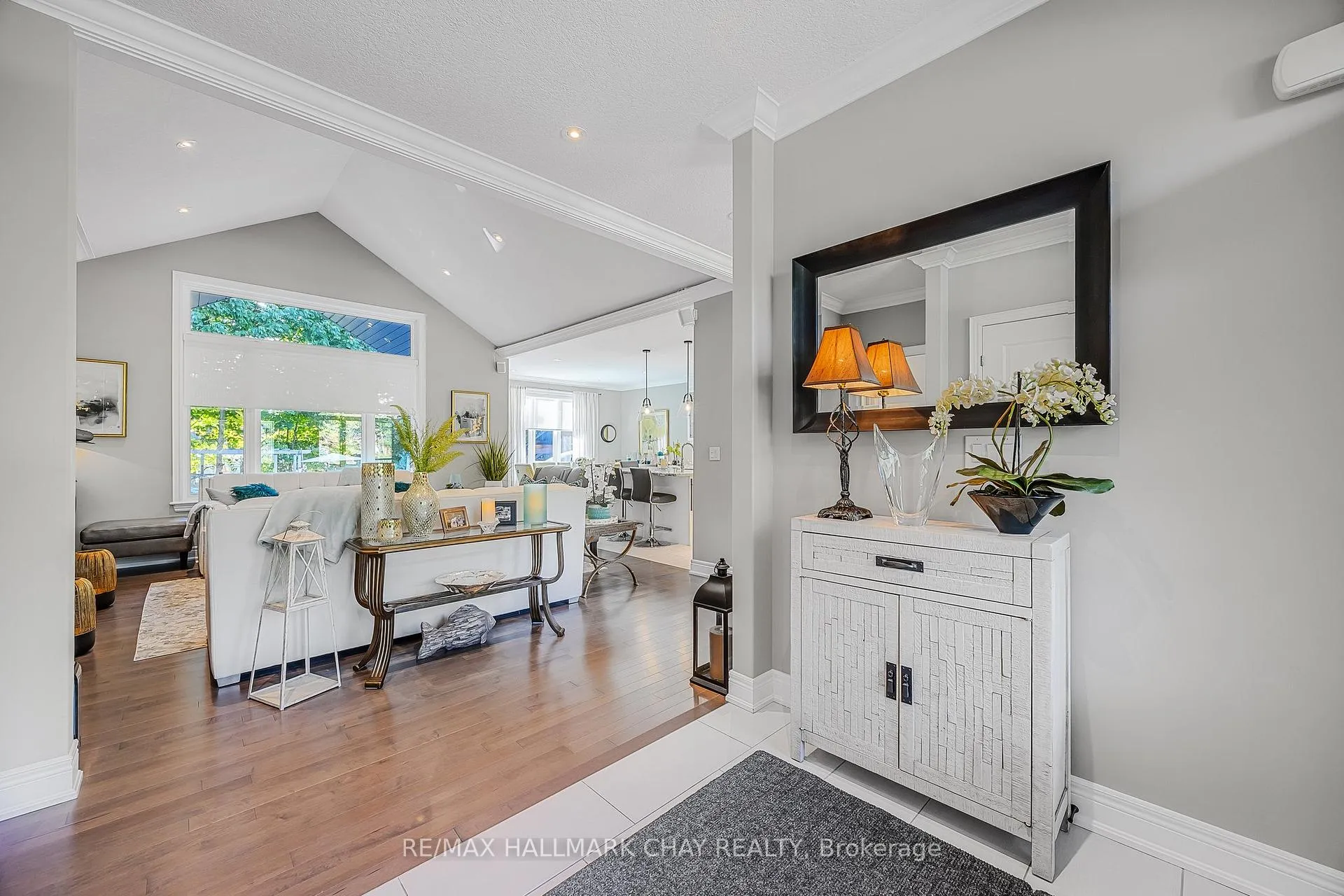 Photo 4 of 2248 Elana Drive, Severn, Marchmont — HOMEH
