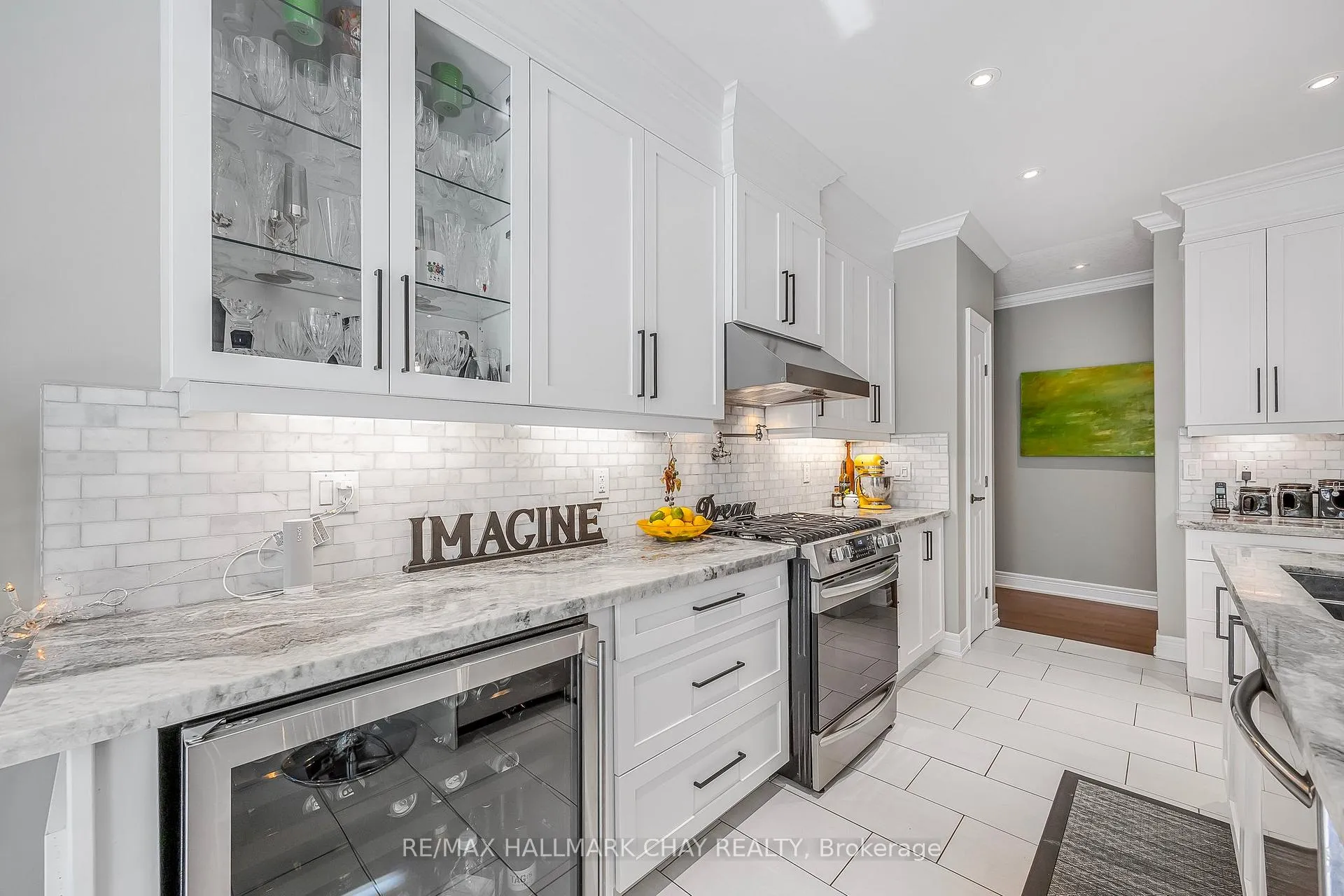 Photo 11 of 2248 Elana Drive, Severn, Marchmont — HOMEH