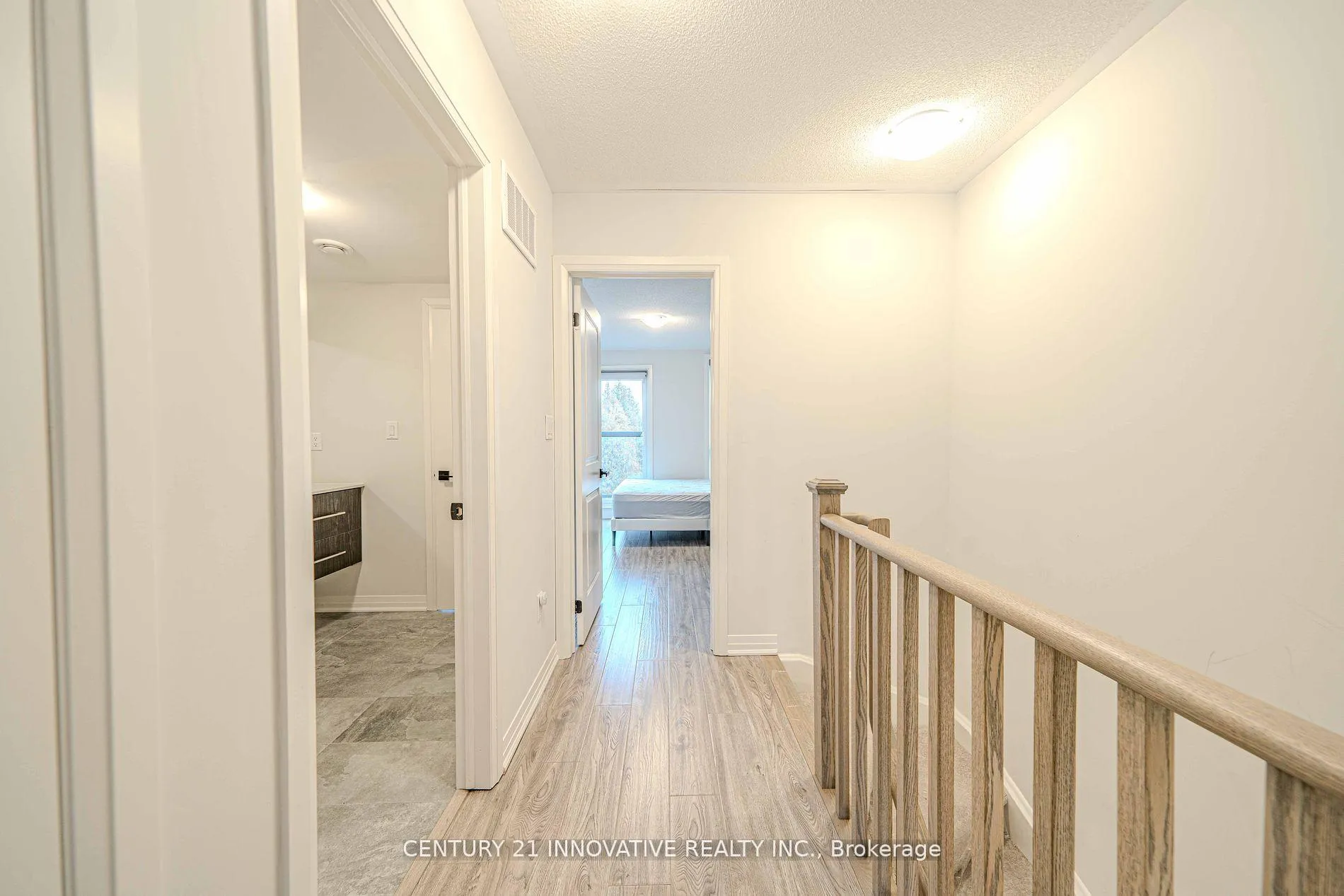 Photo 24 of 1674 Pleasure Valley Path, Oshawa, Samac — HOMEH