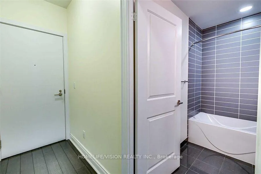 Photo 5 of Unit 2305, 28 Ted Rogers Way, Toronto, Church-Yonge Corridor — HOMEH