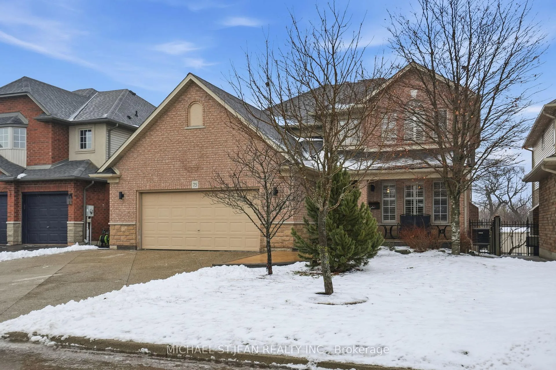 Photo 3 of 75 Etherington Crescent, Hamilton, Binbrook — HOMEH