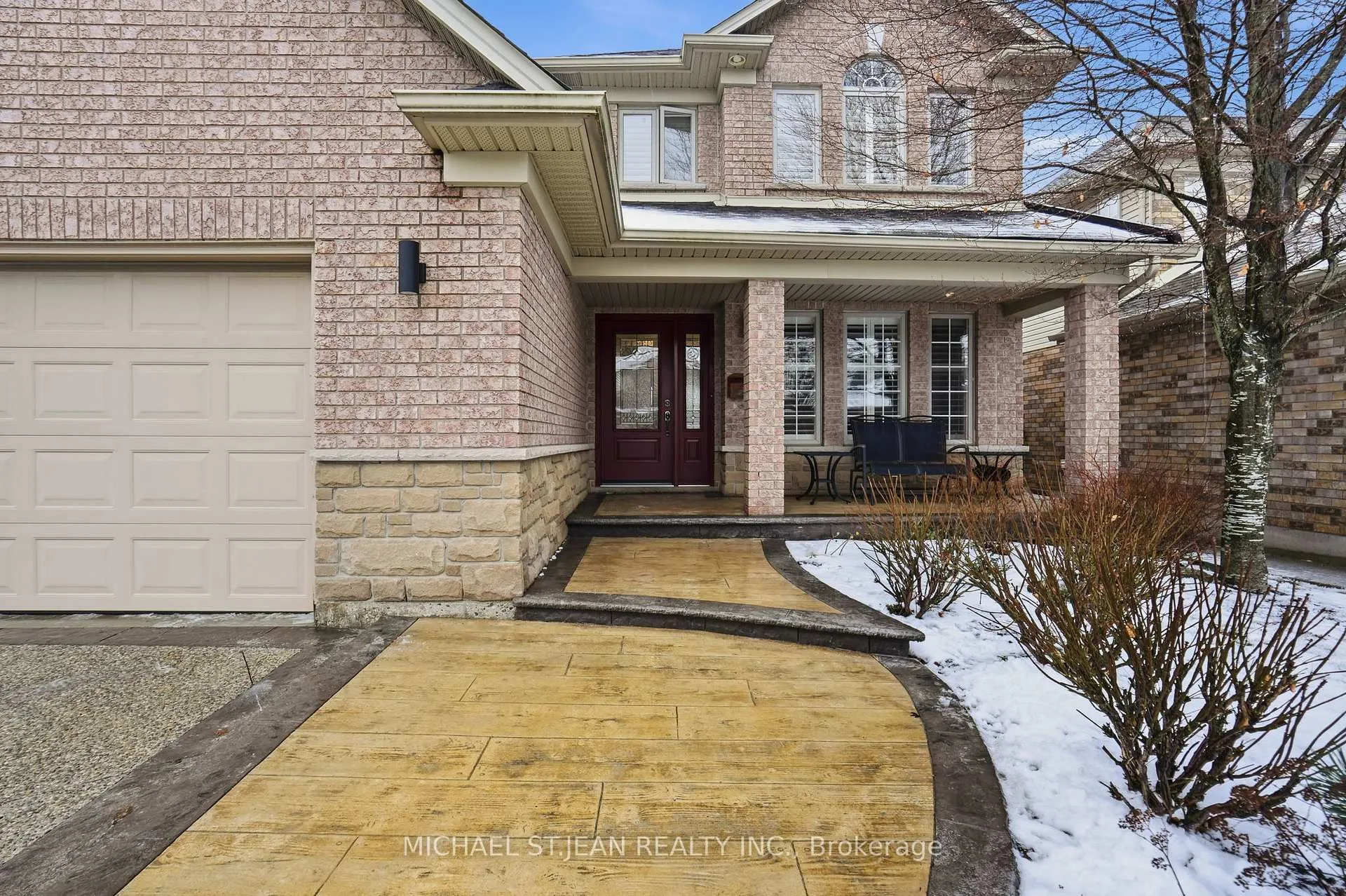 Photo 4 of 75 Etherington Crescent, Hamilton, Binbrook — HOMEH