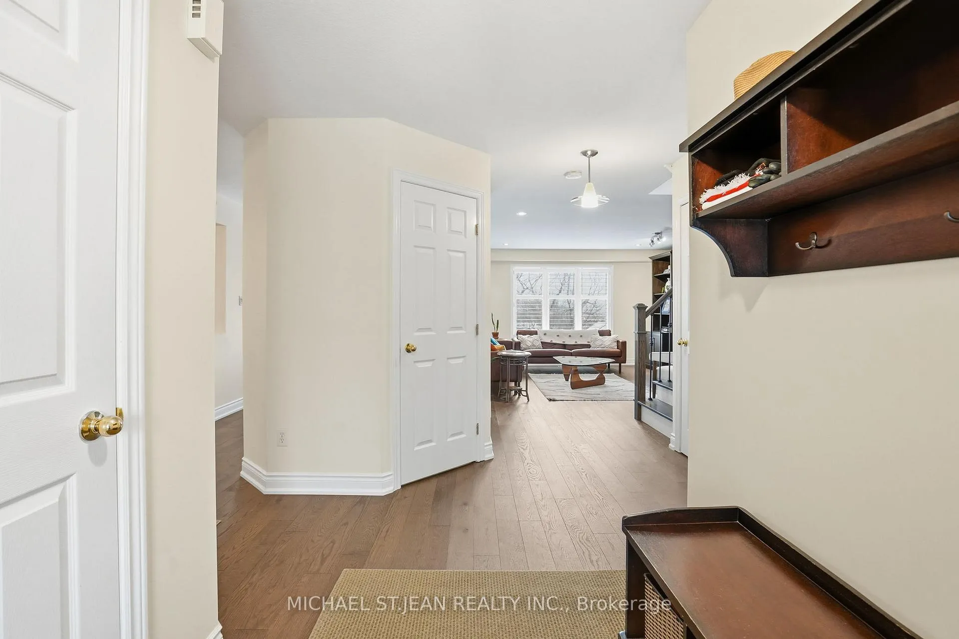 Photo 7 of 75 Etherington Crescent, Hamilton, Binbrook — HOMEH