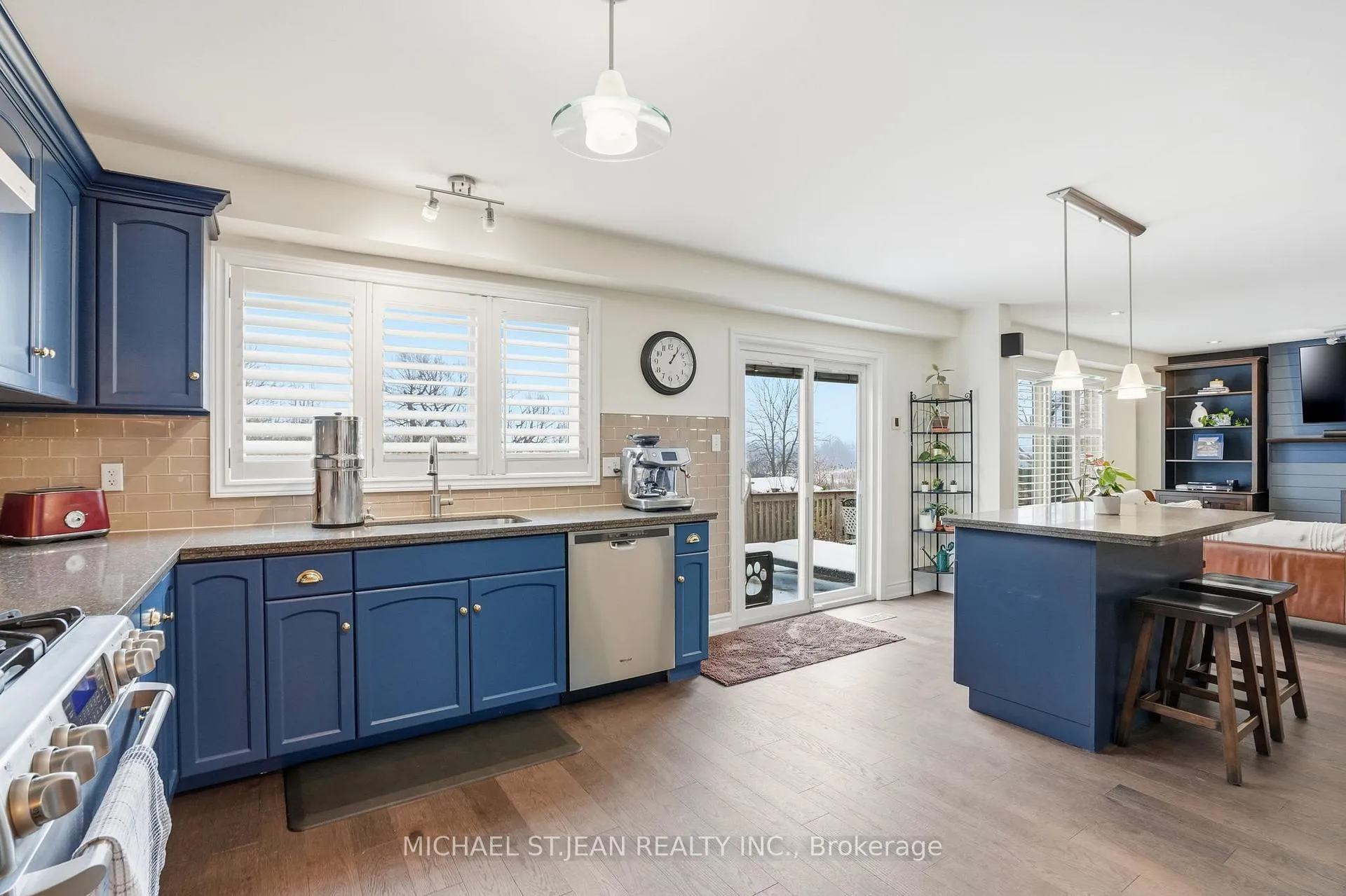 Photo 14 of 75 Etherington Crescent, Hamilton, Binbrook — HOMEH