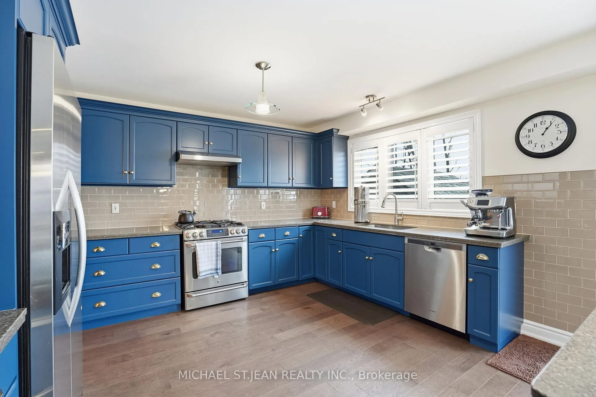 Photo 16 of 75 Etherington Crescent, Hamilton, Binbrook — HOMEH