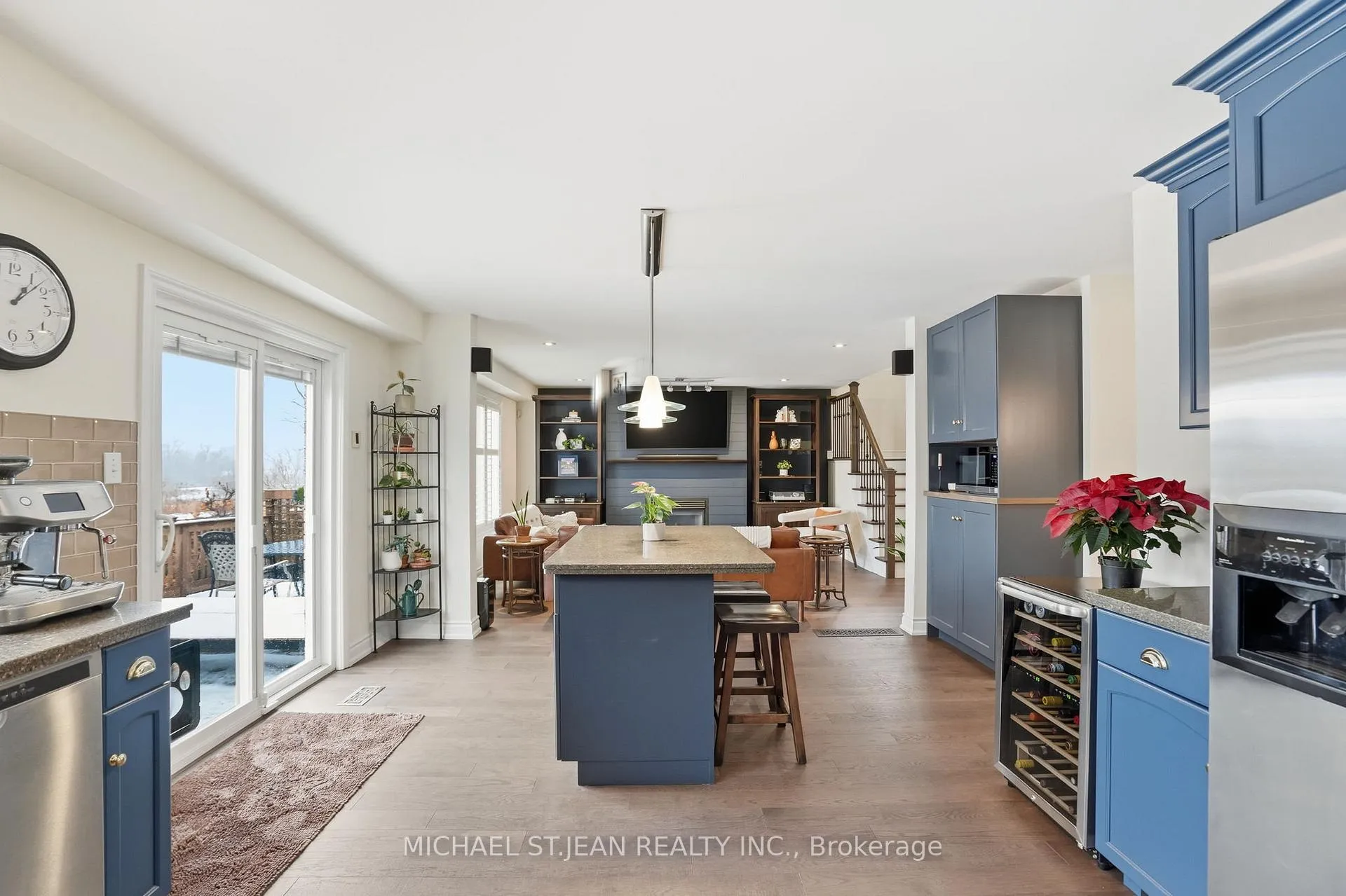 Photo 18 of 75 Etherington Crescent, Hamilton, Binbrook — HOMEH