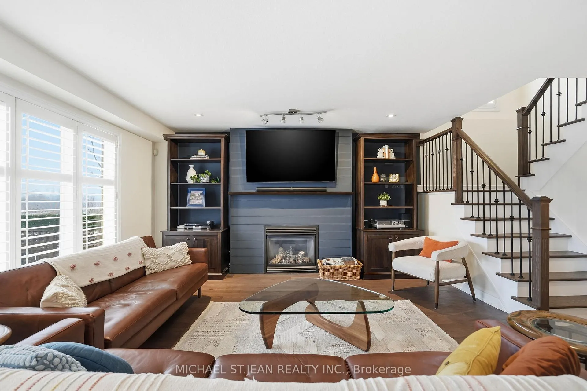 Photo 24 of 75 Etherington Crescent, Hamilton, Binbrook — HOMEH