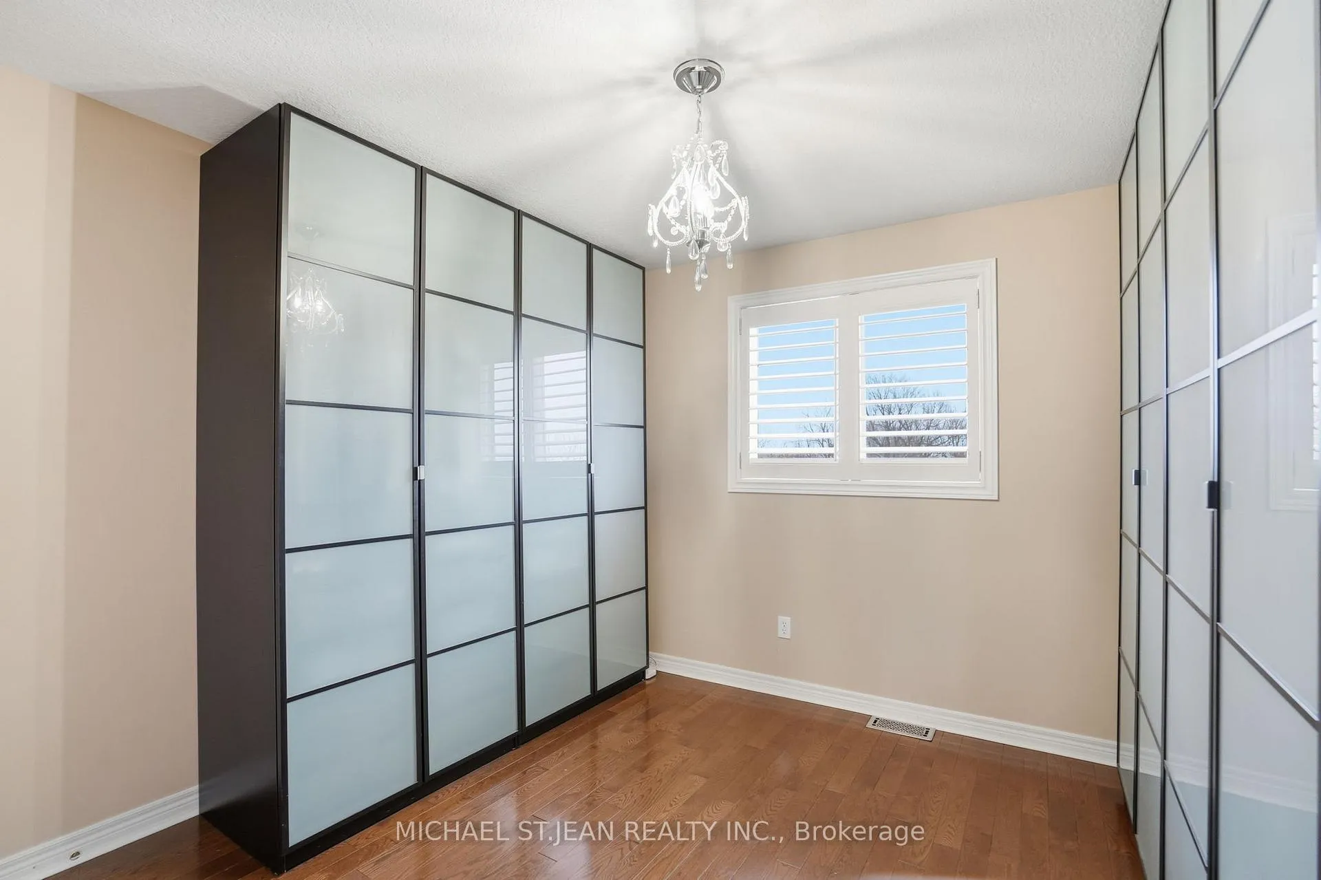 Photo 31 of 75 Etherington Crescent, Hamilton, Binbrook — HOMEH