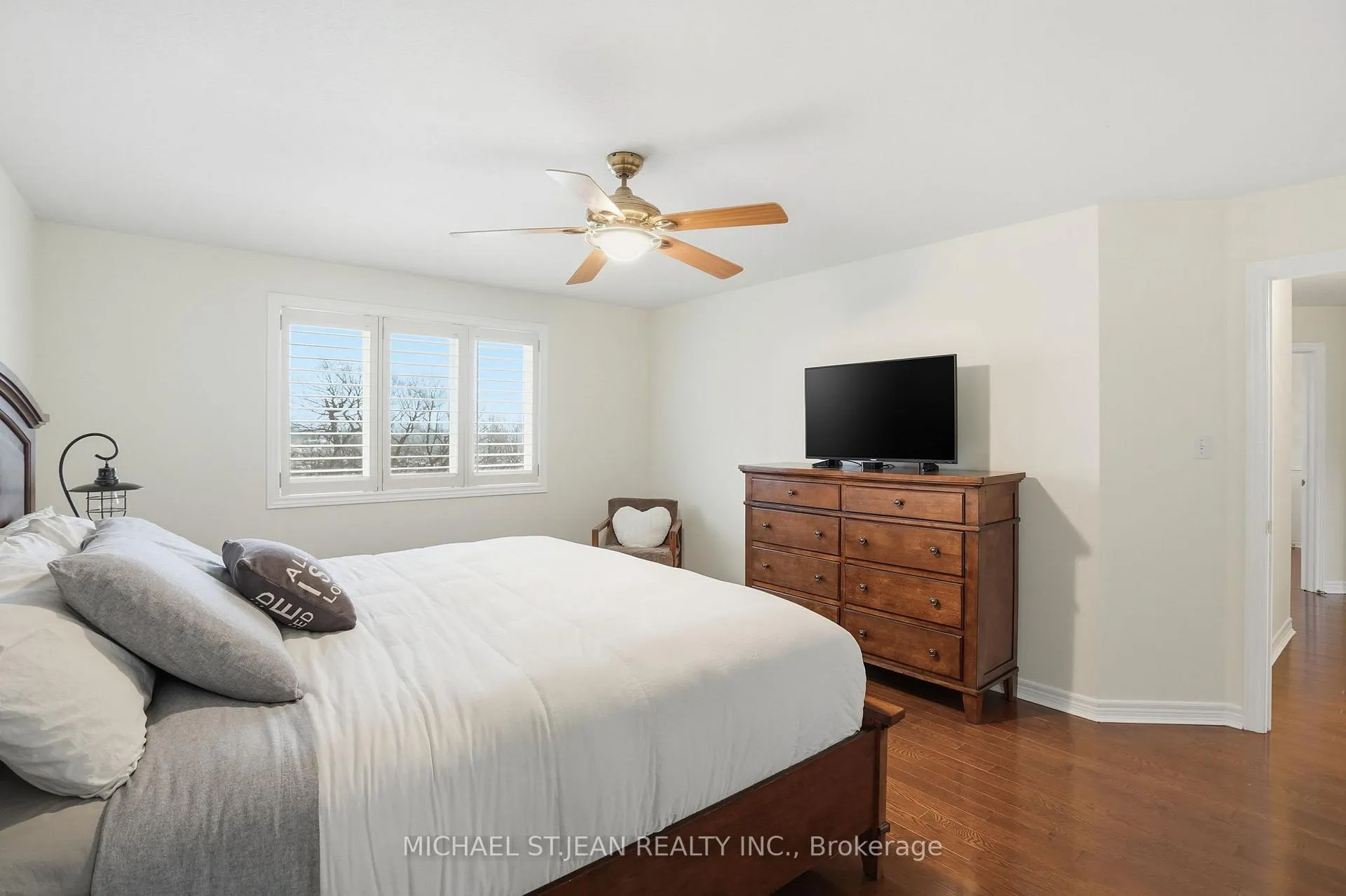 Photo 36 of 75 Etherington Crescent, Hamilton, Binbrook — HOMEH