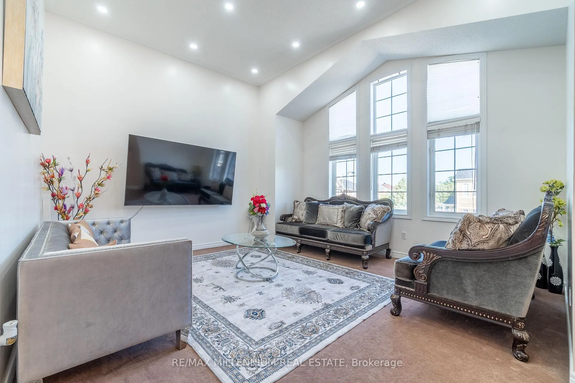 Photo 17 of 27 Silvershadow Terrace, Brampton, Sandringham-Wellington — HOMEH