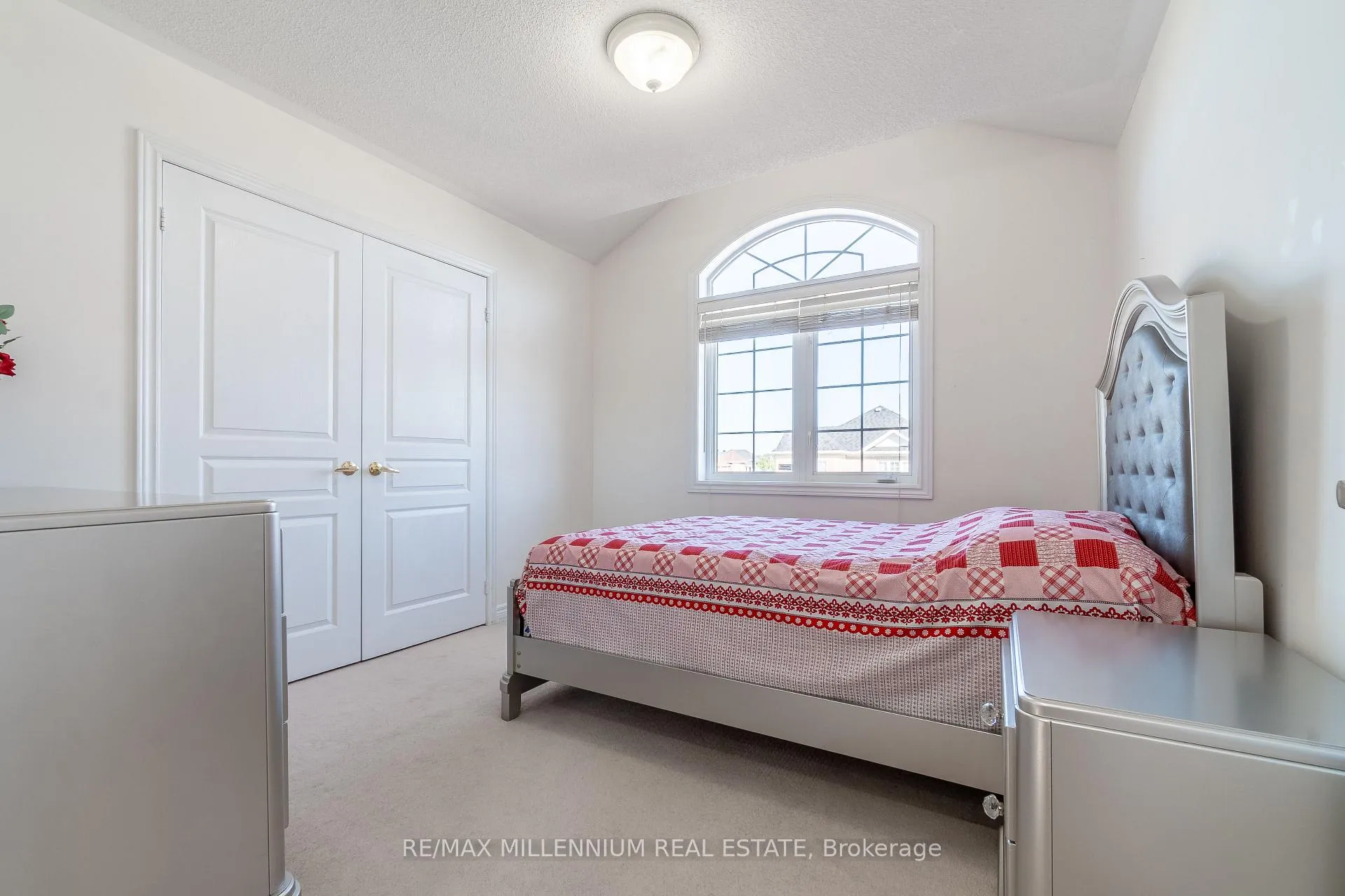 Photo 32 of 27 Silvershadow Terrace, Brampton, Sandringham-Wellington — HOMEH