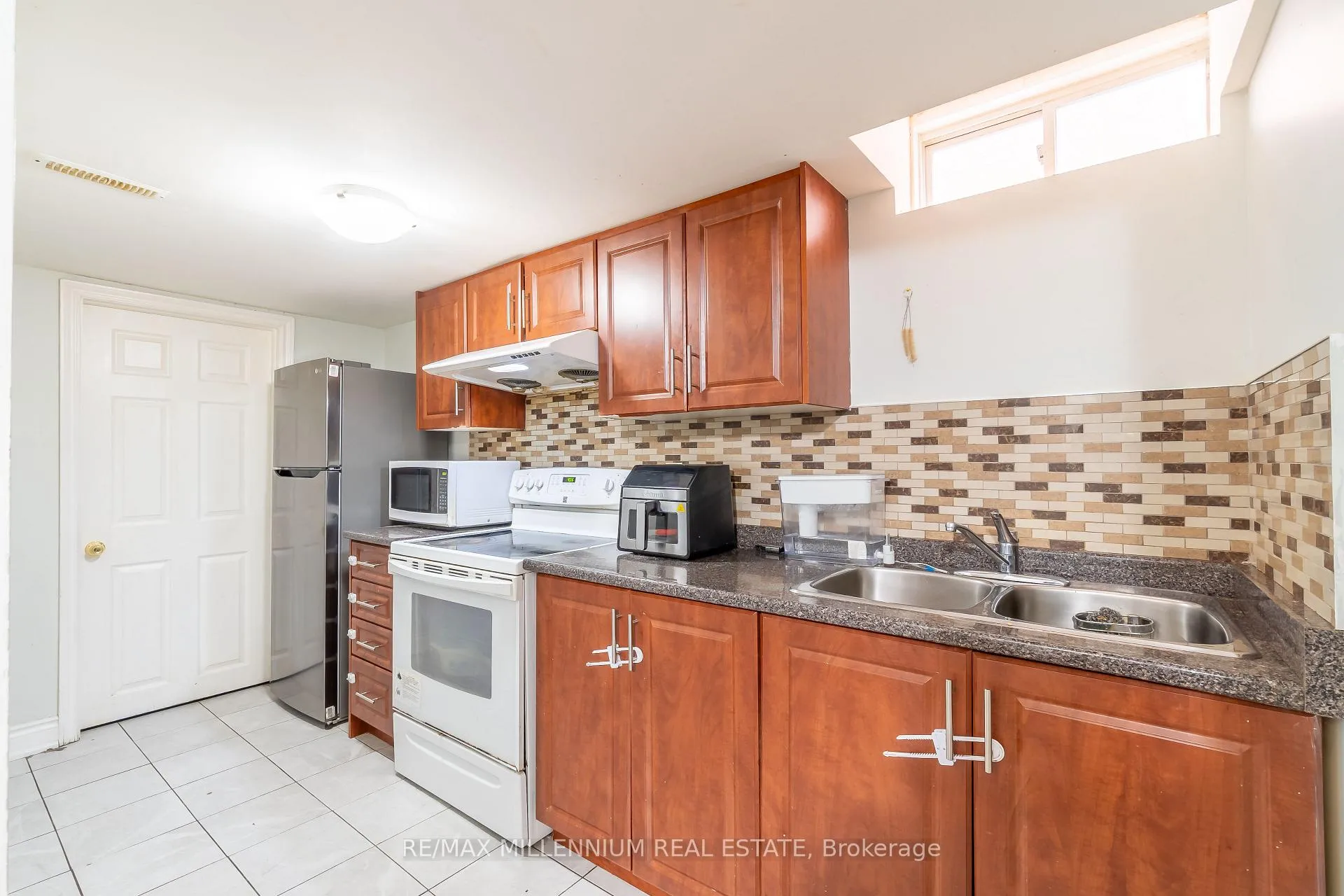 Photo 45 of 27 Silvershadow Terrace, Brampton, Sandringham-Wellington — HOMEH