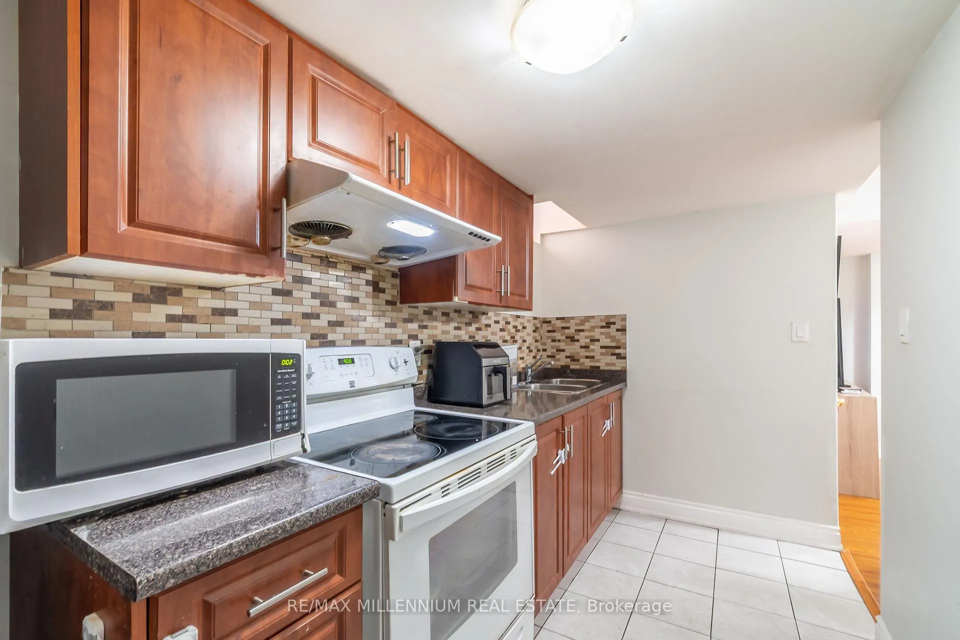 Photo 46 of 27 Silvershadow Terrace, Brampton, Sandringham-Wellington — HOMEH