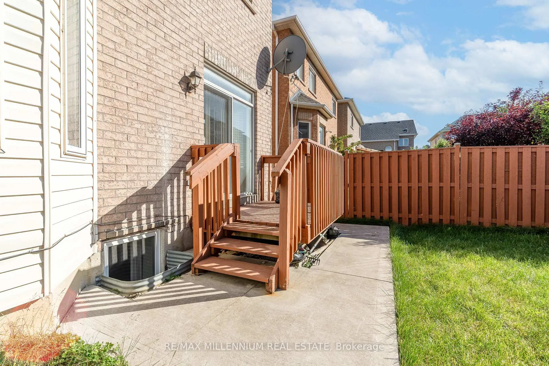 Photo 48 of 27 Silvershadow Terrace, Brampton, Sandringham-Wellington — HOMEH