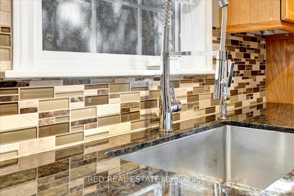 Photo 10 of 56 Knicely Road, Barrie, Painswick North — HOMEH