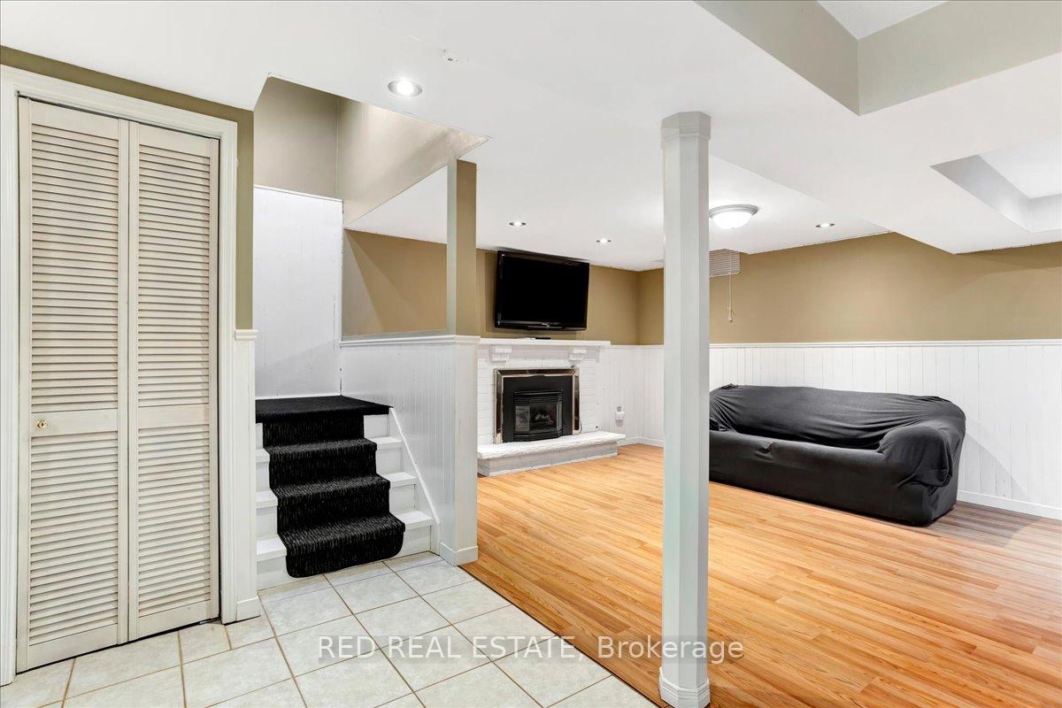 Photo 28 of 56 Knicely Road, Barrie, Painswick North — HOMEH