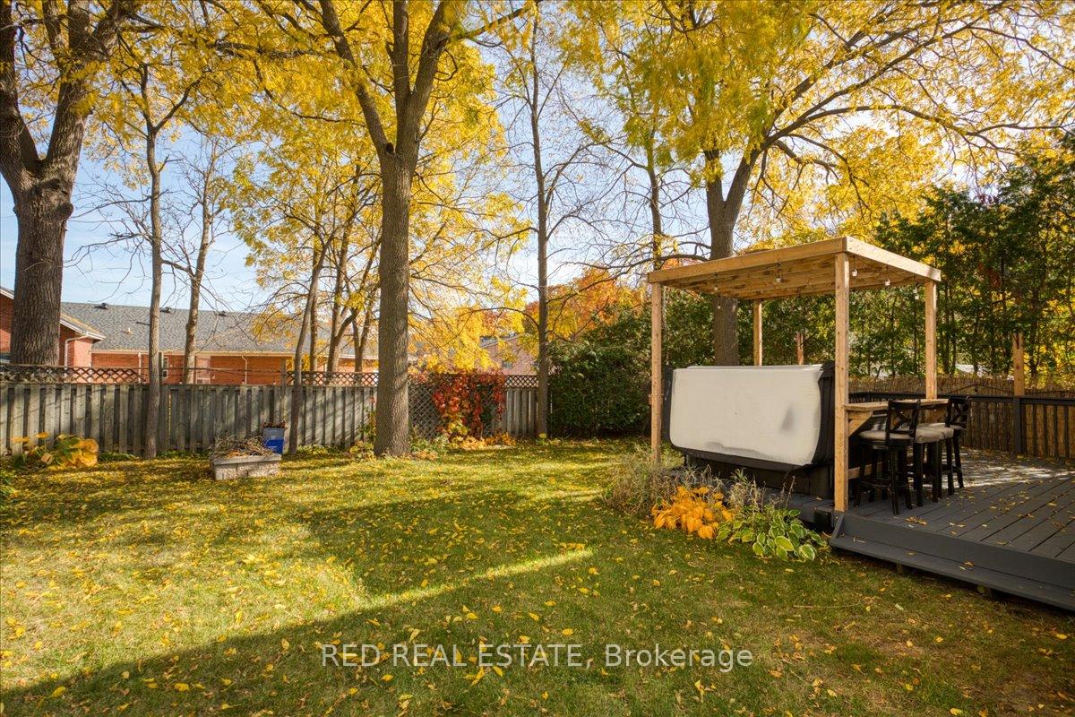 Photo 43 of 56 Knicely Road, Barrie, Painswick North — HOMEH