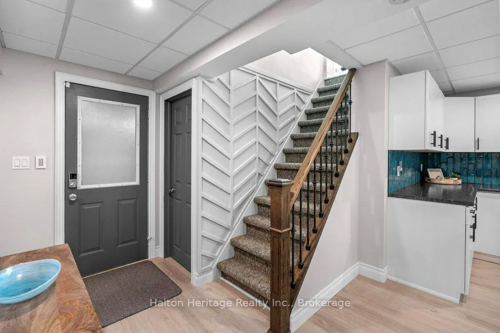 Photo 18 of 2371 Kirk Road, Hamilton, Rural Glanbrook — HOMEH