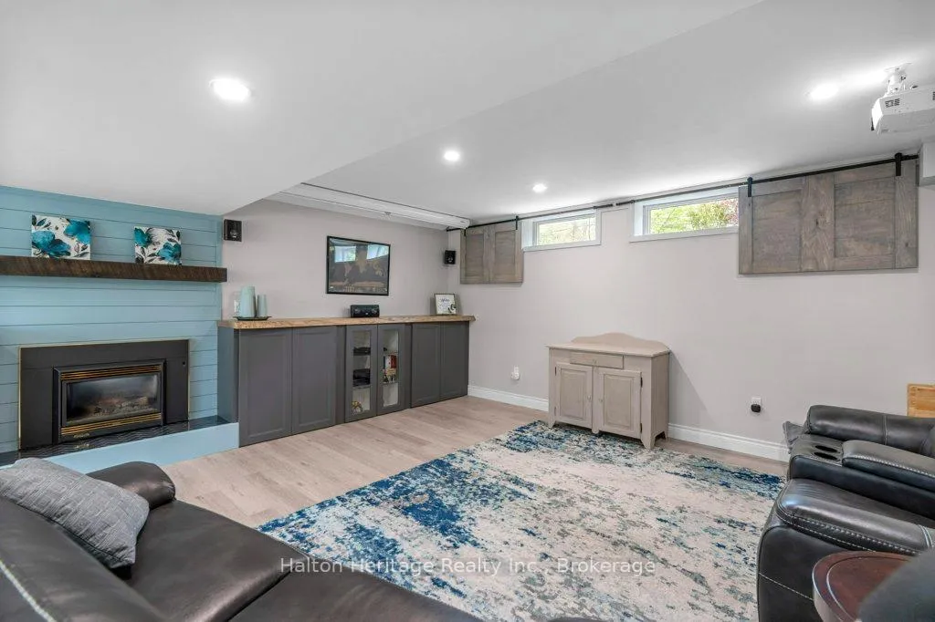 Photo 21 of 2371 Kirk Road, Hamilton, Rural Glanbrook — HOMEH