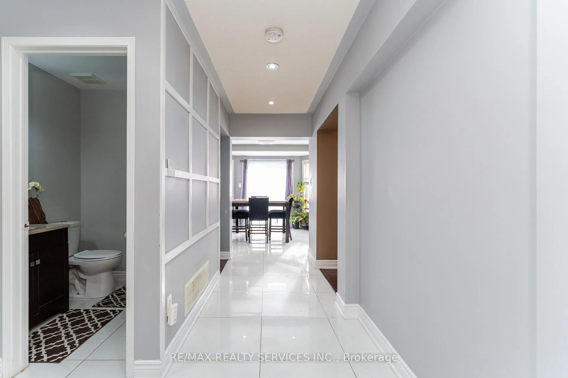 Photo 12 of 55 Hiberton Crescent, Brampton, Fletcher's Meadow — HOMEH
