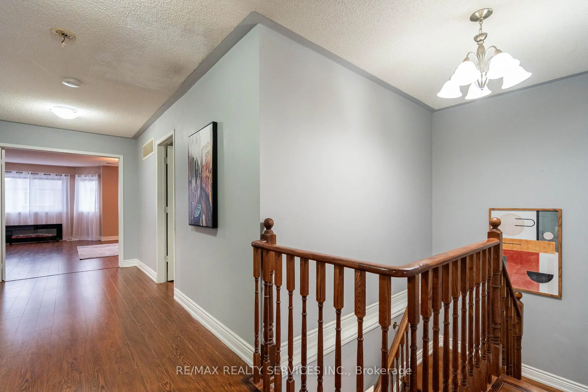 Photo 18 of 55 Hiberton Crescent, Brampton, Fletcher's Meadow — HOMEH