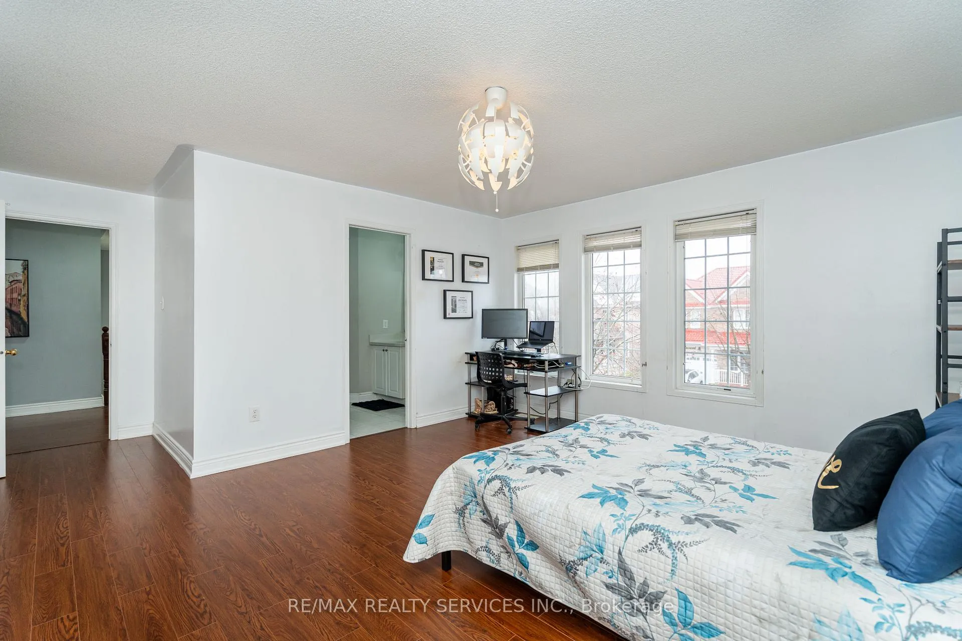 Photo 26 of 55 Hiberton Crescent, Brampton, Fletcher's Meadow — HOMEH