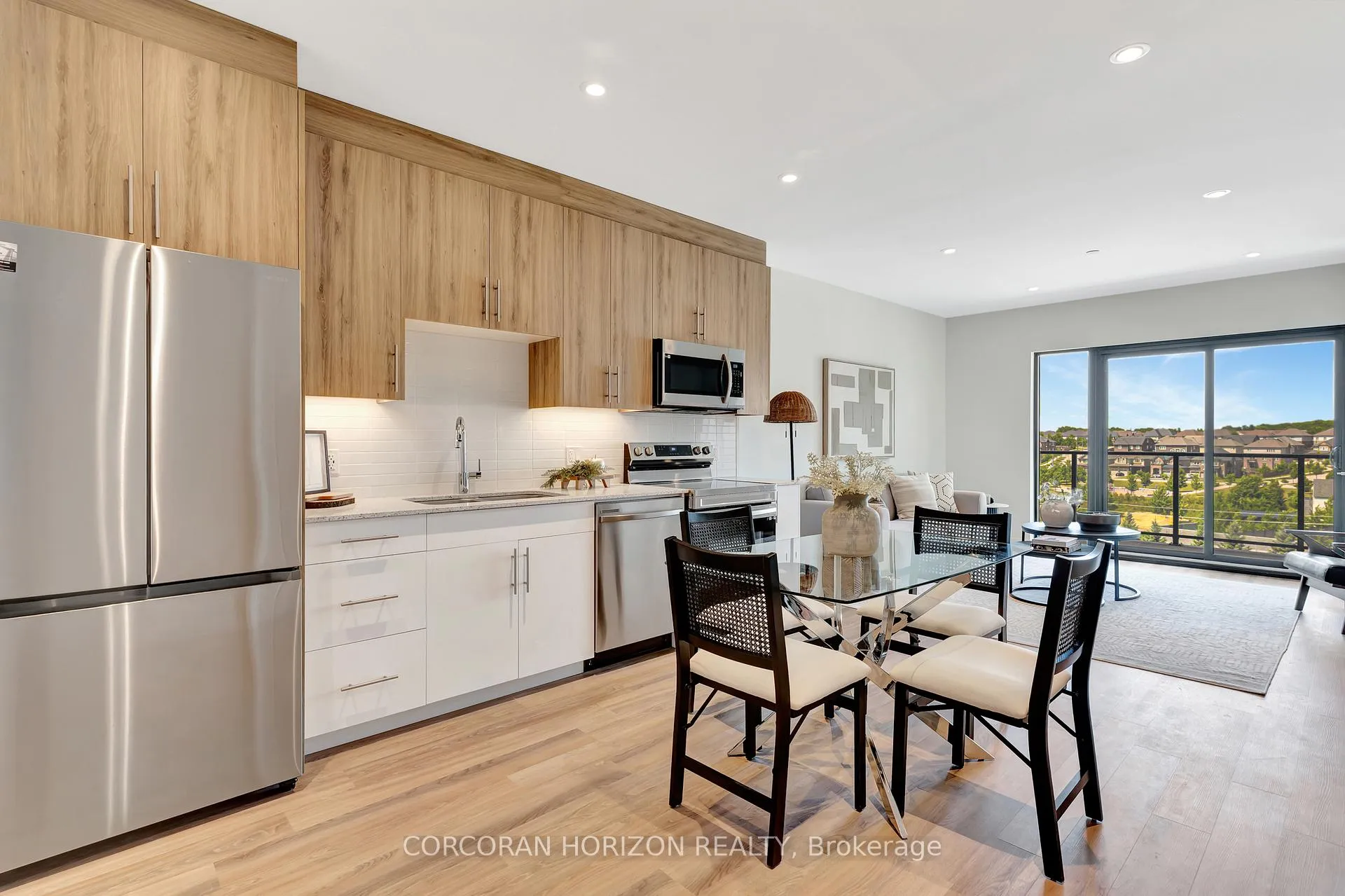 Photo 5 of Unit 706, 525 New Dundee Road, Kitchener — HOMEH
