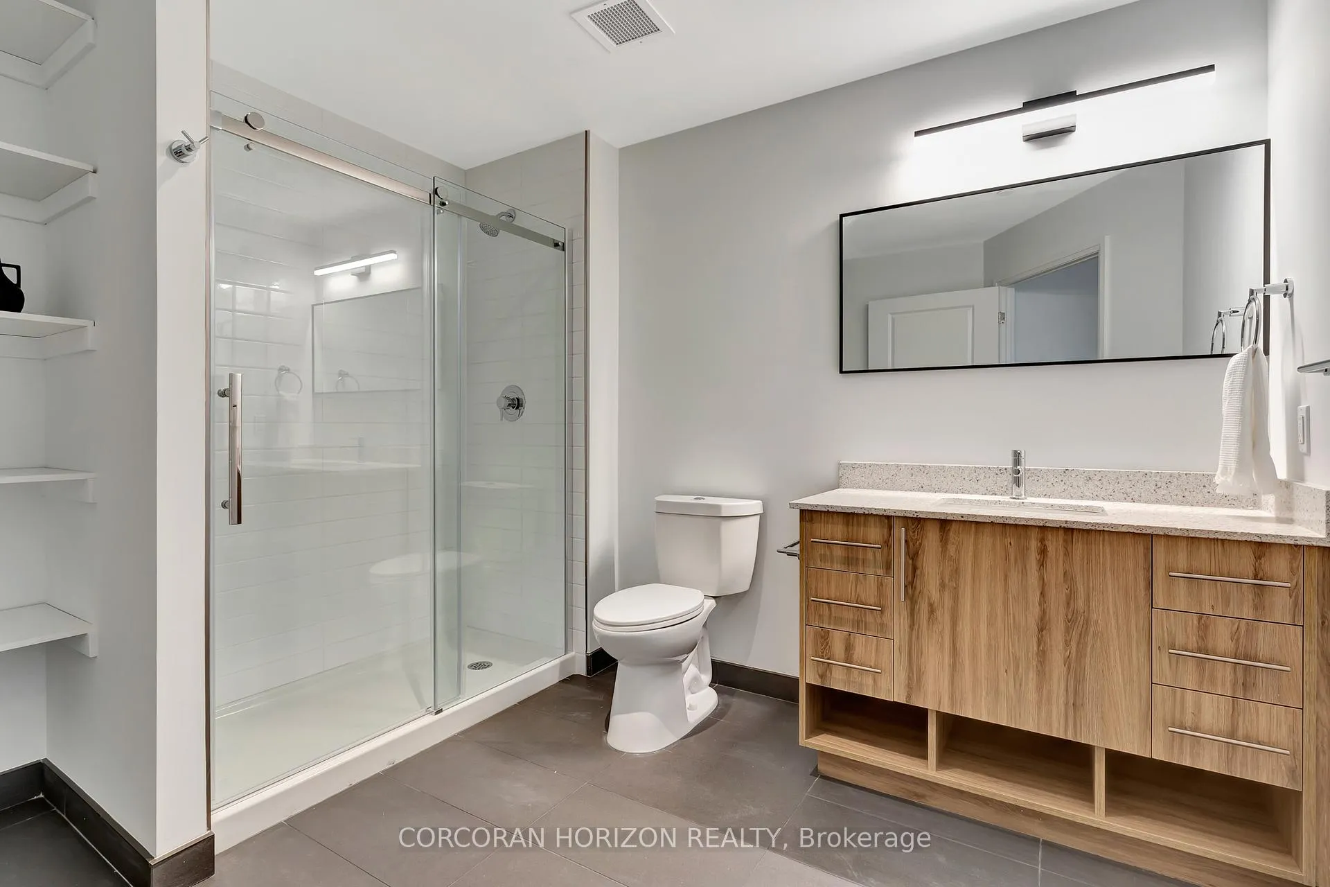 Photo 16 of Unit 706, 525 New Dundee Road, Kitchener — HOMEH