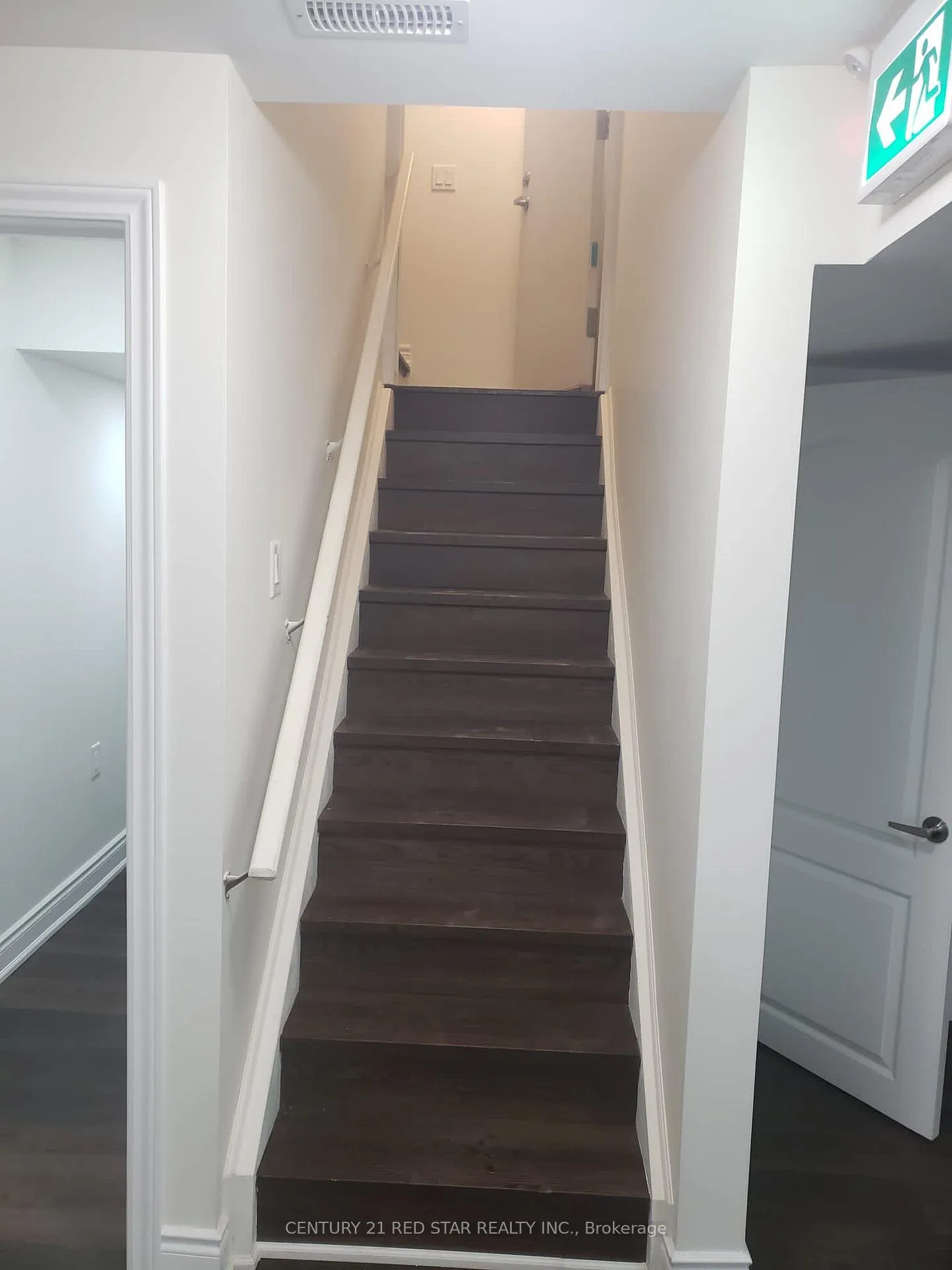 Photo 38 of 15 Matterhorn Road, Brampton, Northwest Brampton — HOMEH