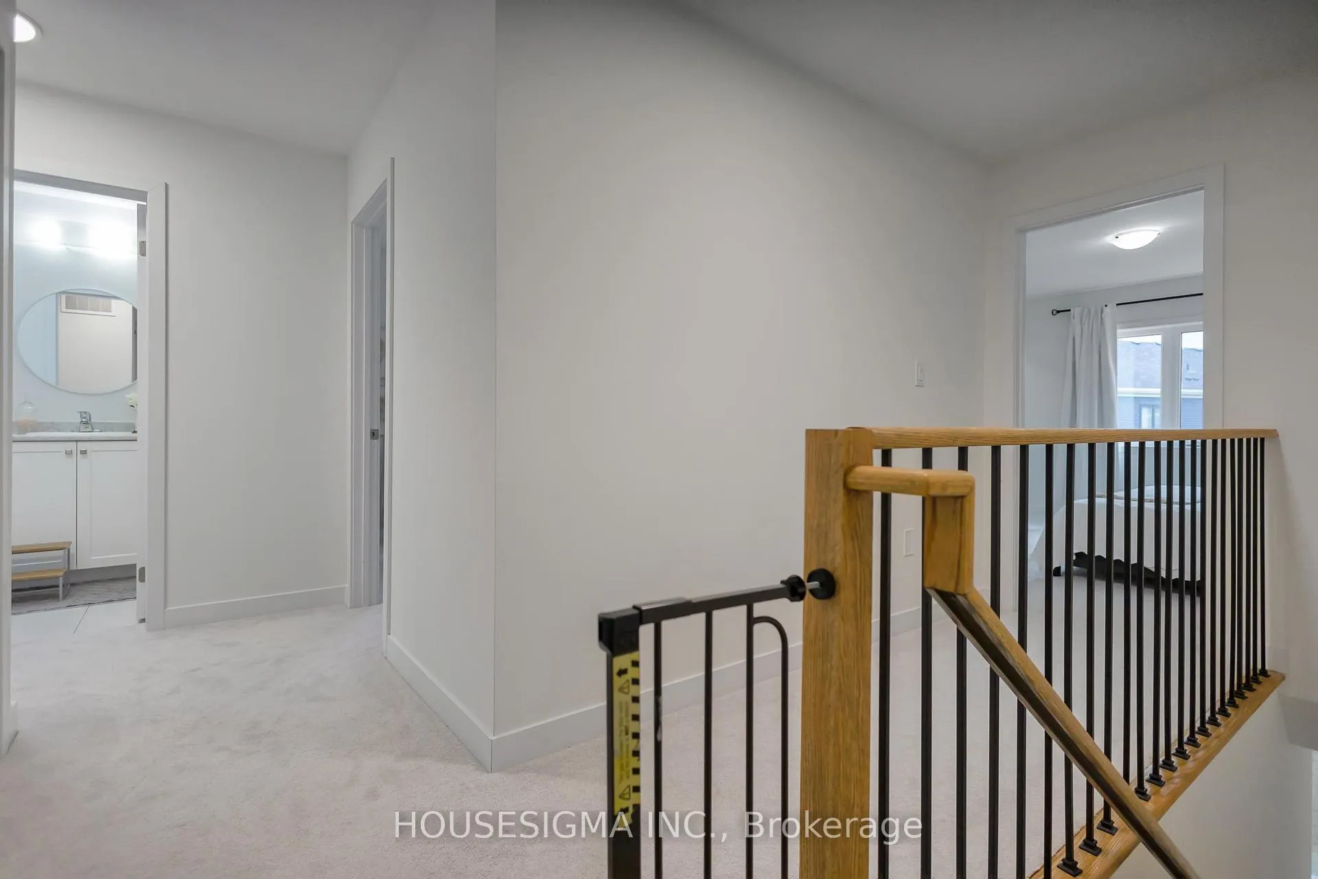 Photo 14 of 148 Whithorn Crescent, Haldimand — HOMEH