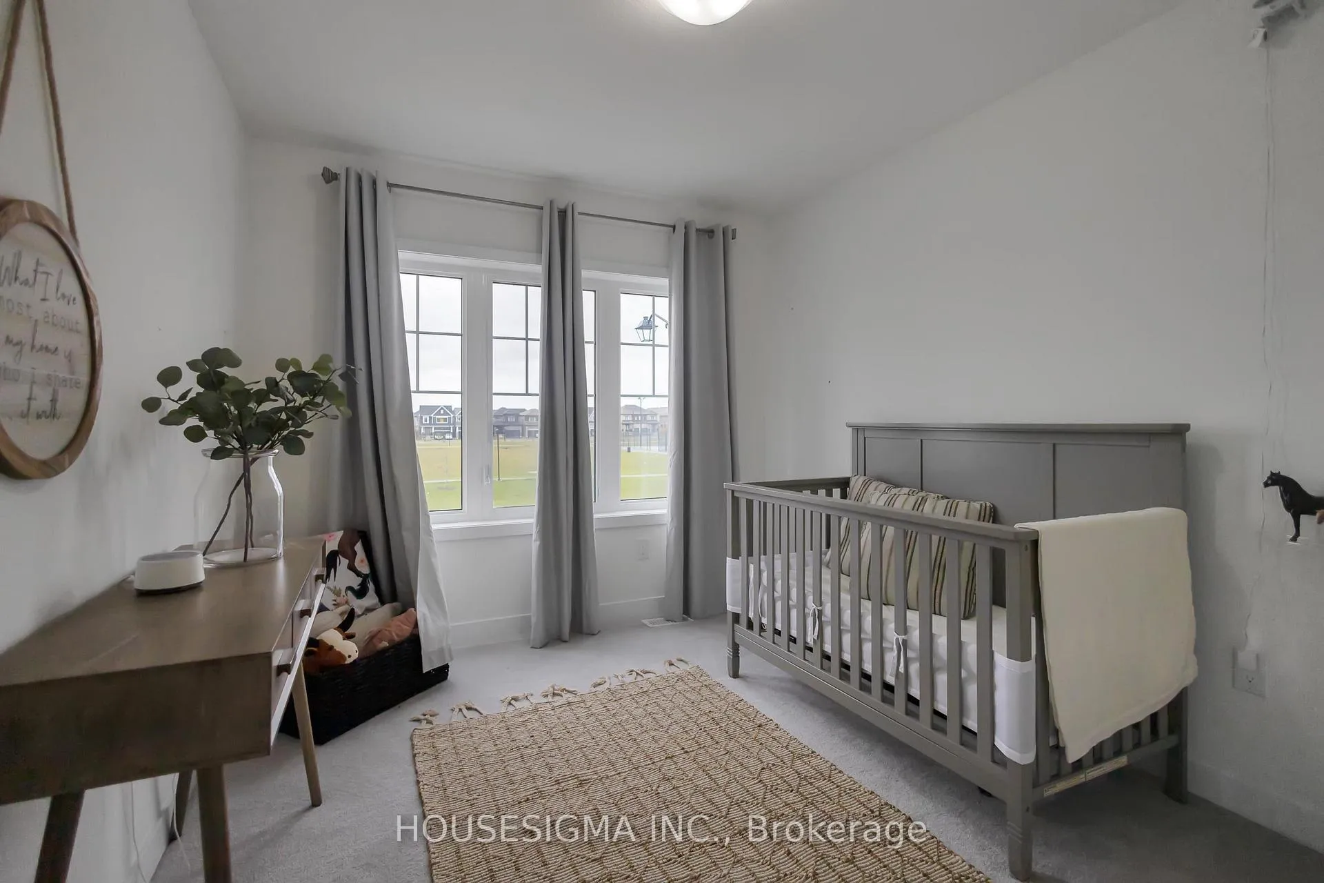 Photo 25 of 148 Whithorn Crescent, Haldimand — HOMEH