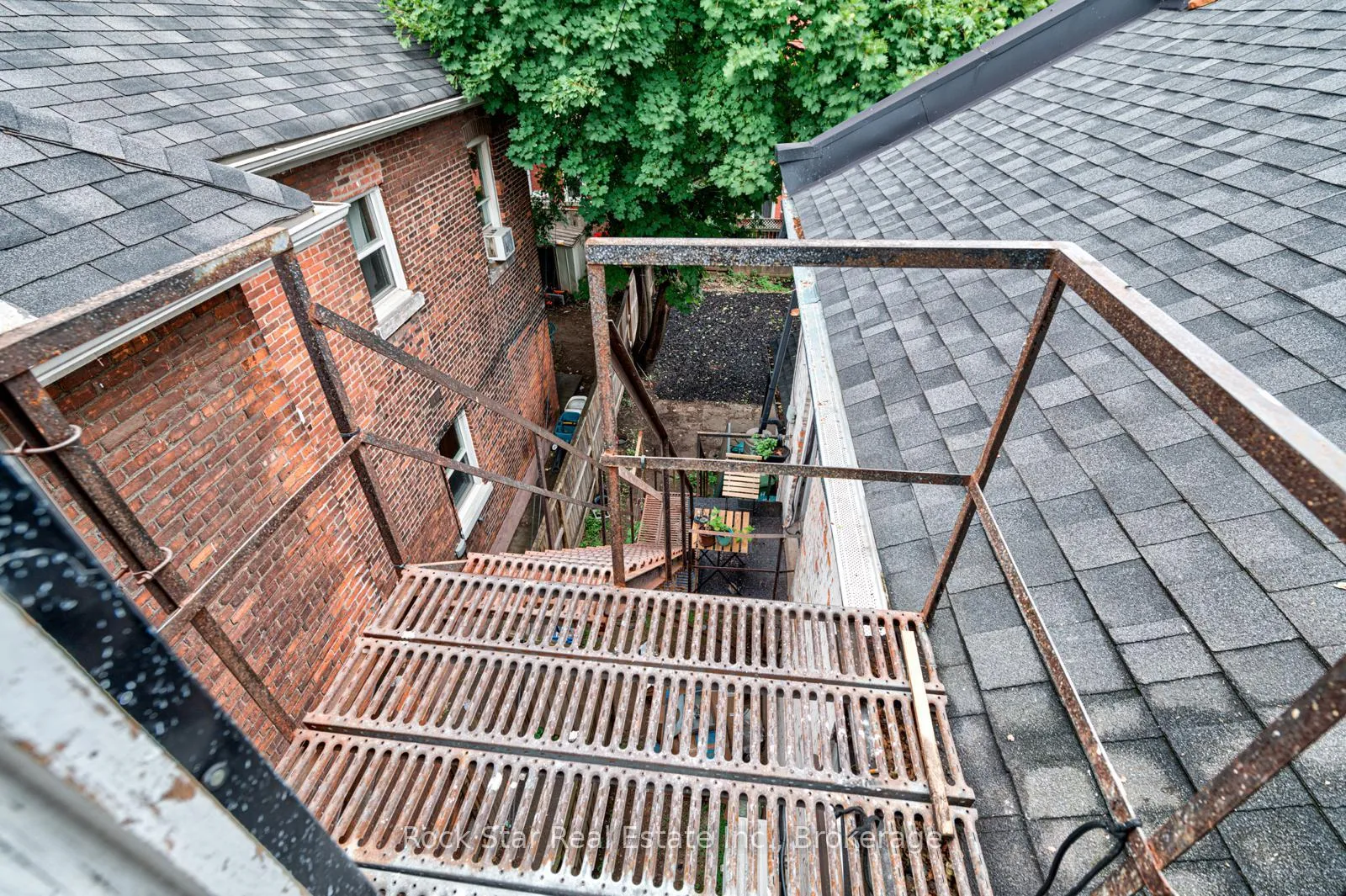 Photo 28 of 115 Cannon Street E, Hamilton, Beasley — HOMEH