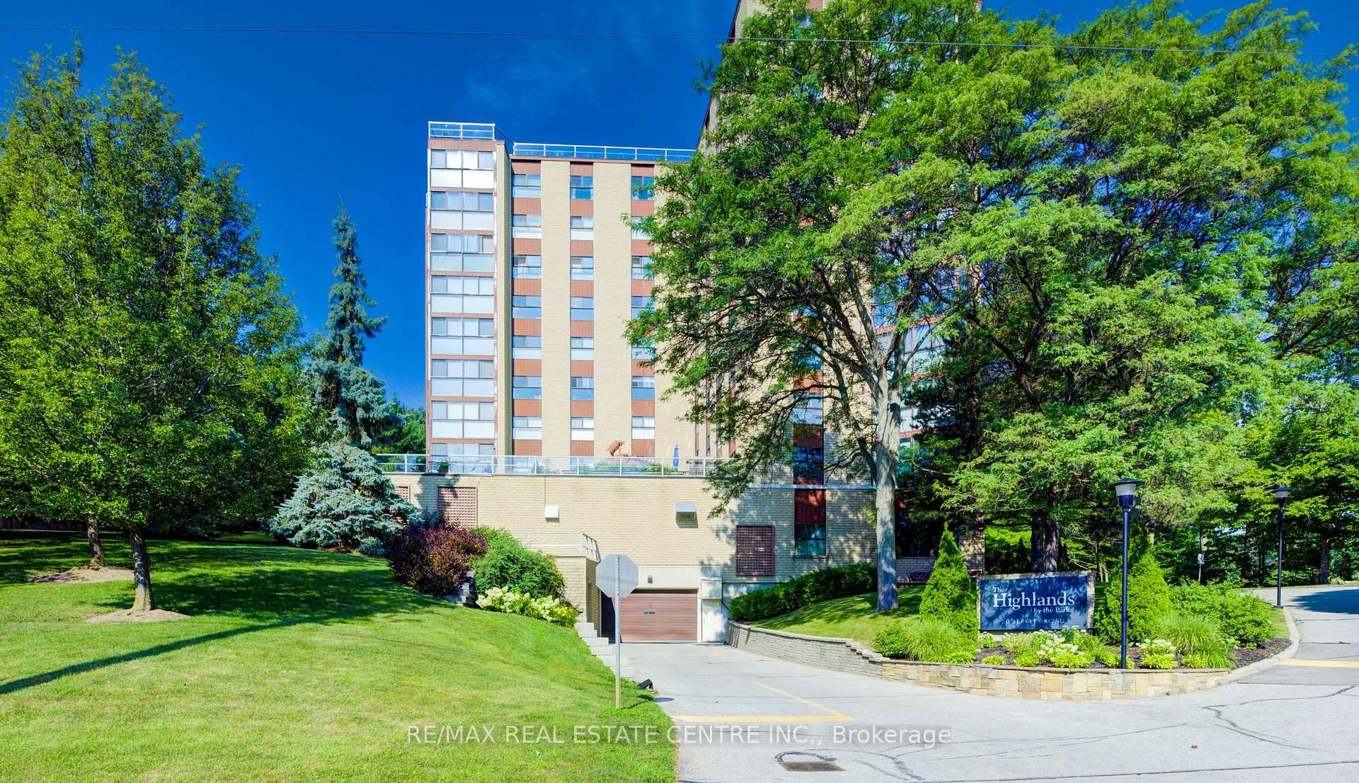 Front of Unit 204, 20 Berkley Road