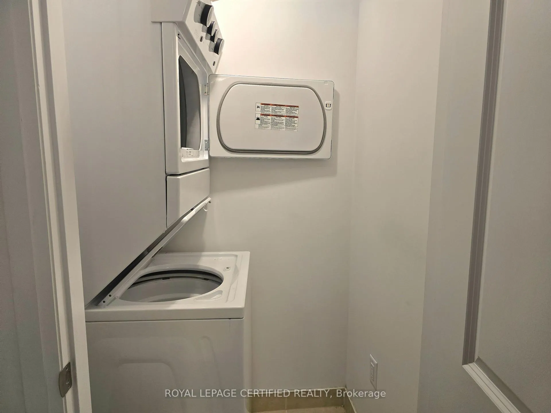 Photo 4 of Unit 331, 85 Attmar Drive, Brampton, Bram East — HOMEH