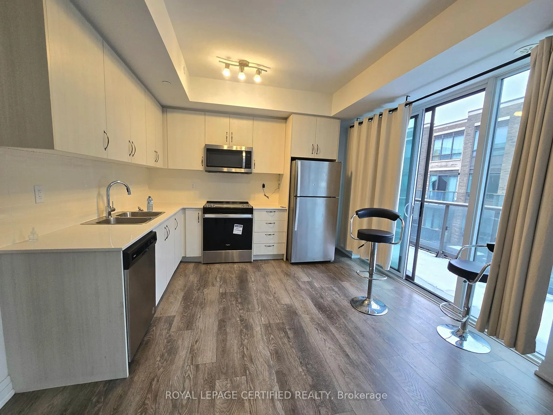 Photo 9 of Unit 331, 85 Attmar Drive, Brampton, Bram East — HOMEH