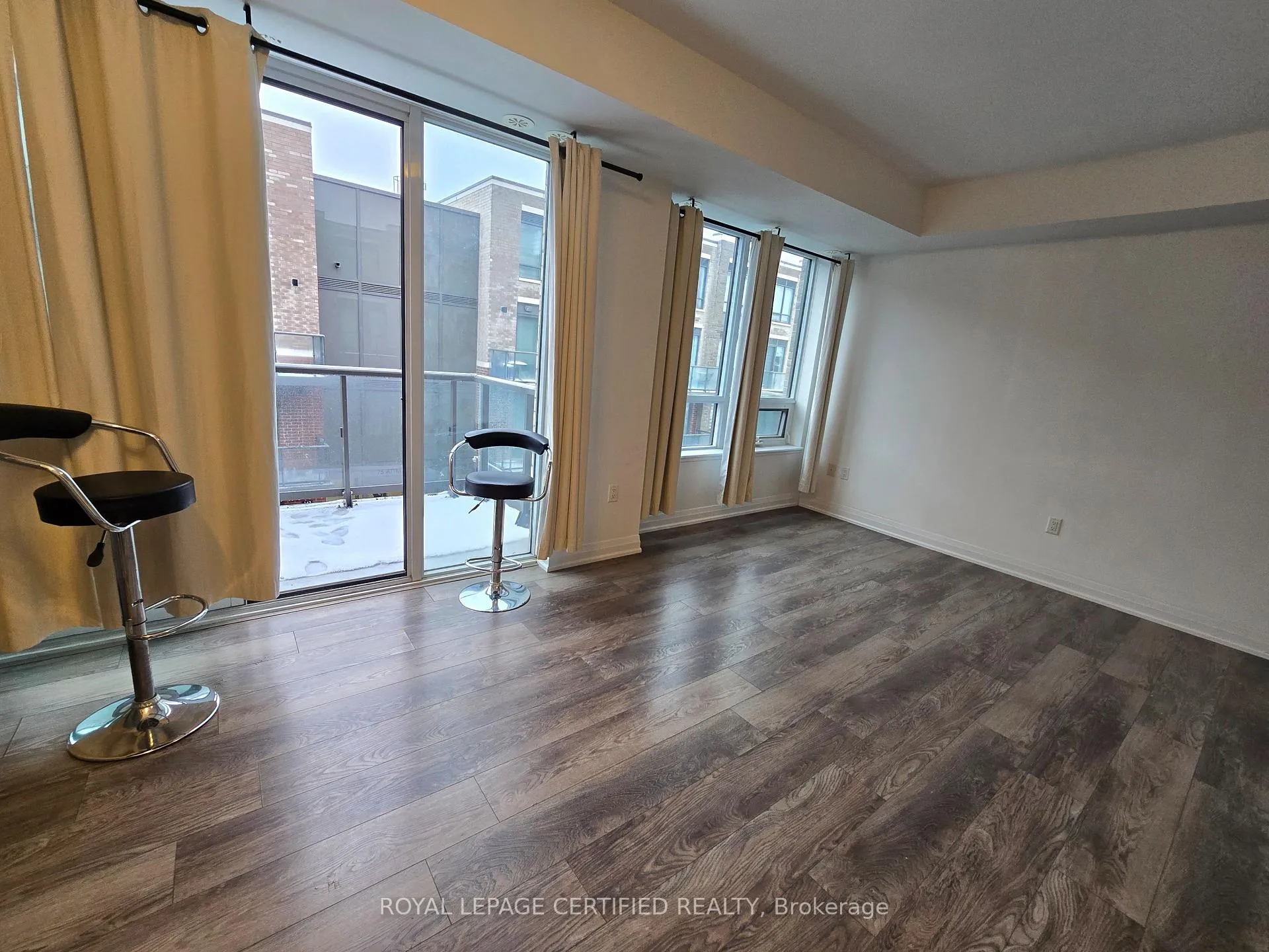 Photo 10 of Unit 331, 85 Attmar Drive, Brampton, Bram East — HOMEH
