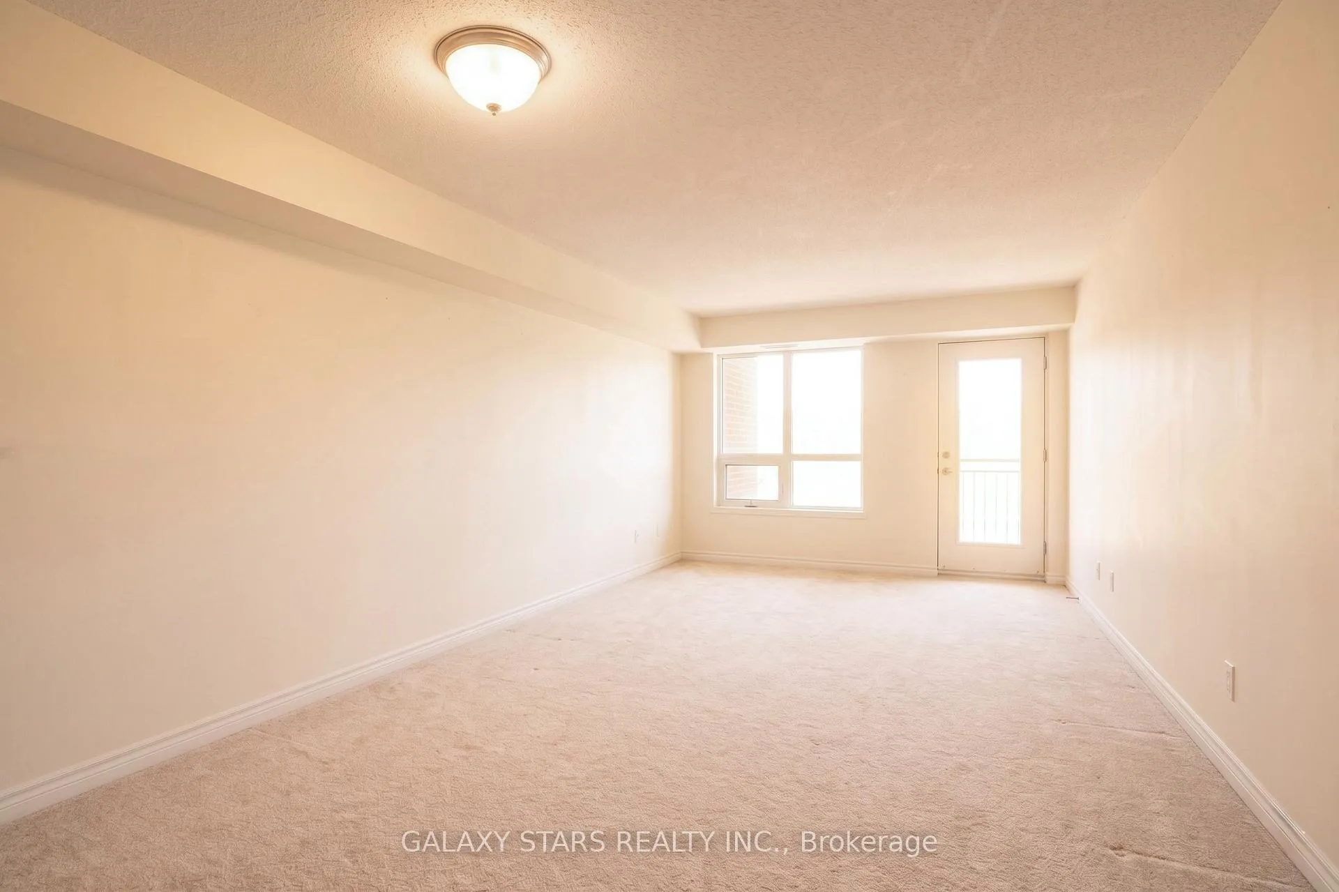 Photo 4 of Unit 902, 120 Grant Carman Drive, Ottawa, Borden Farm/Stewart Farm/Carleton Heights/Parkwood Hills — HOMEH