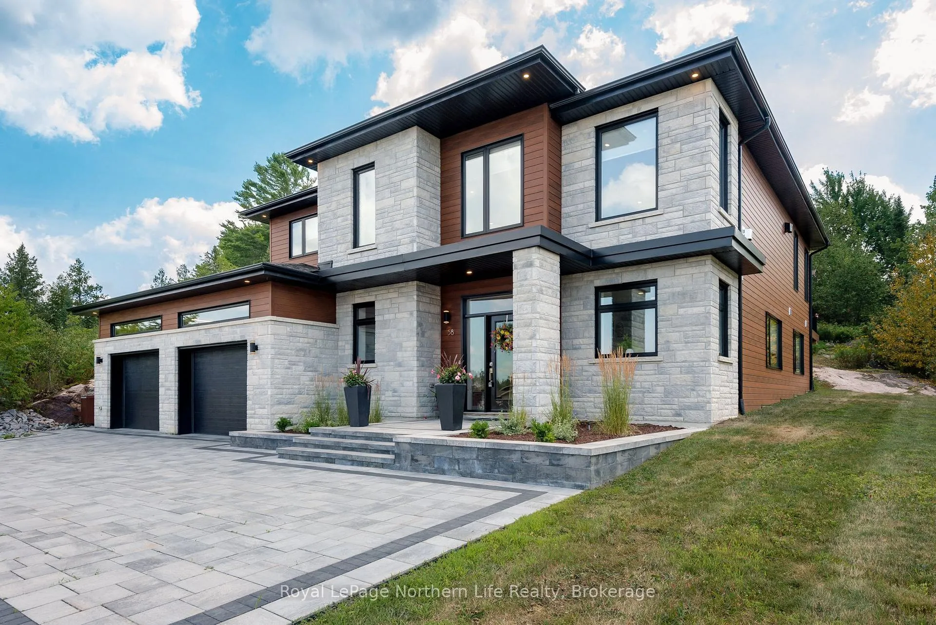 Photo 1 of 58 Osprey Crescent, Callander — HOMEH