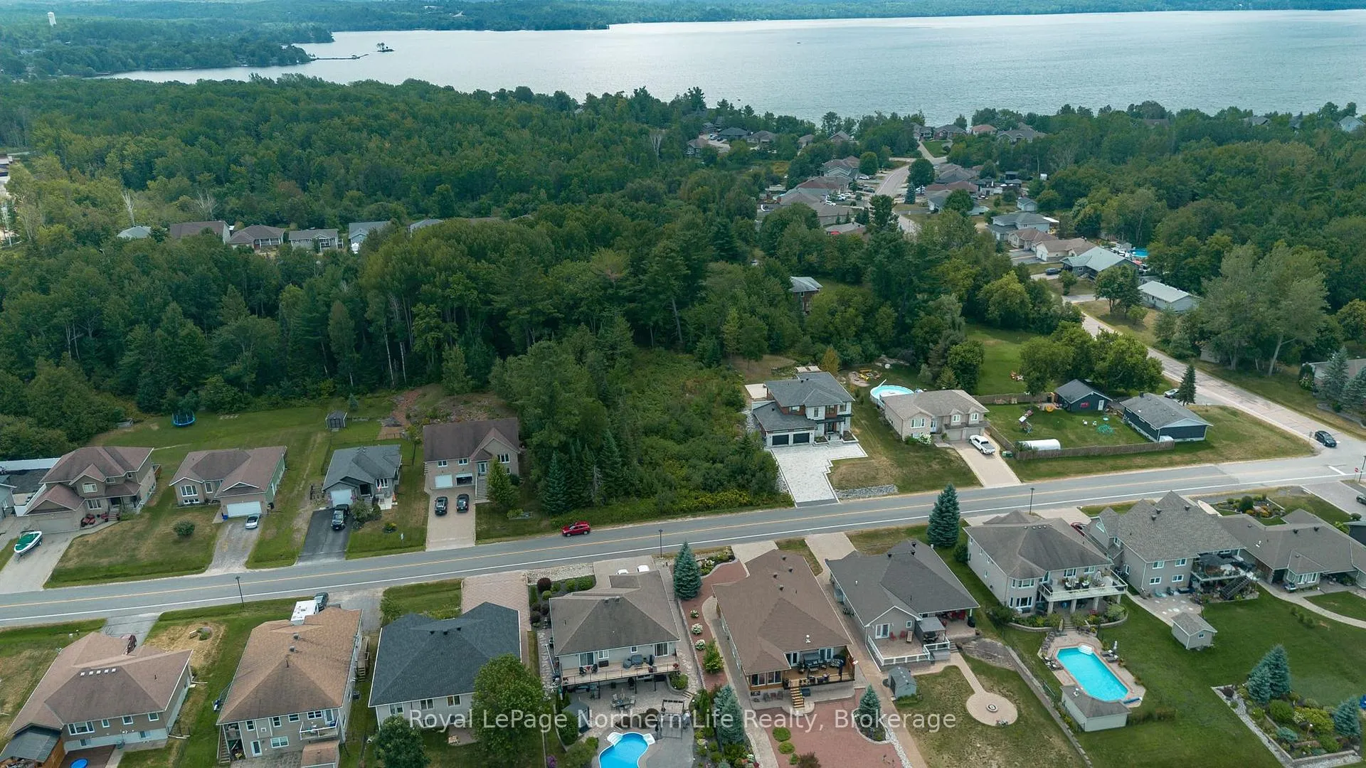 Photo 5 of 58 Osprey Crescent, Callander — HOMEH