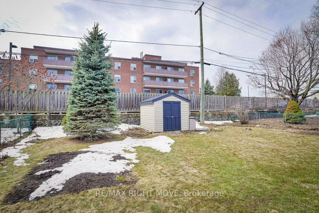 Photo 33 of 429 Highland Avenue, Orillia — HOMEH