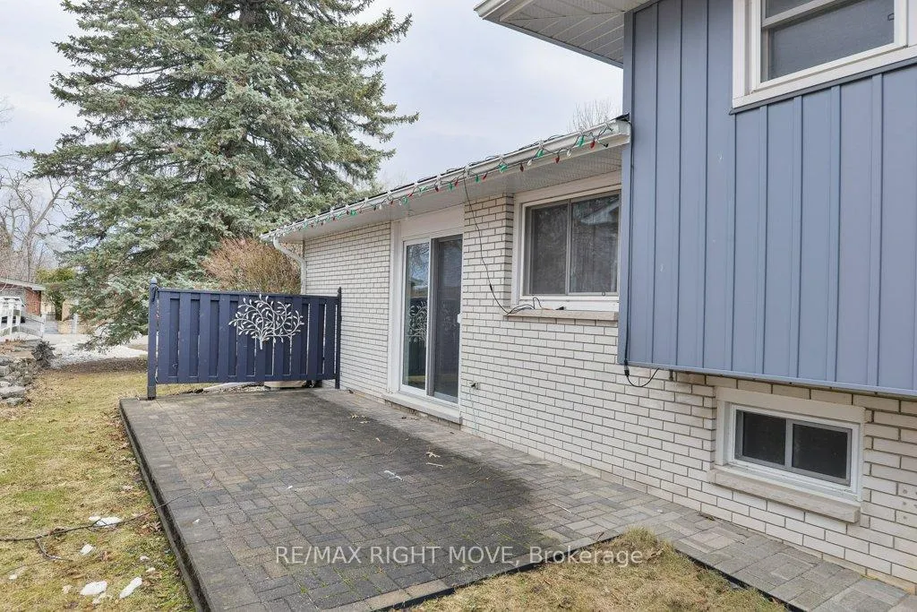 Photo 34 of 429 Highland Avenue, Orillia — HOMEH