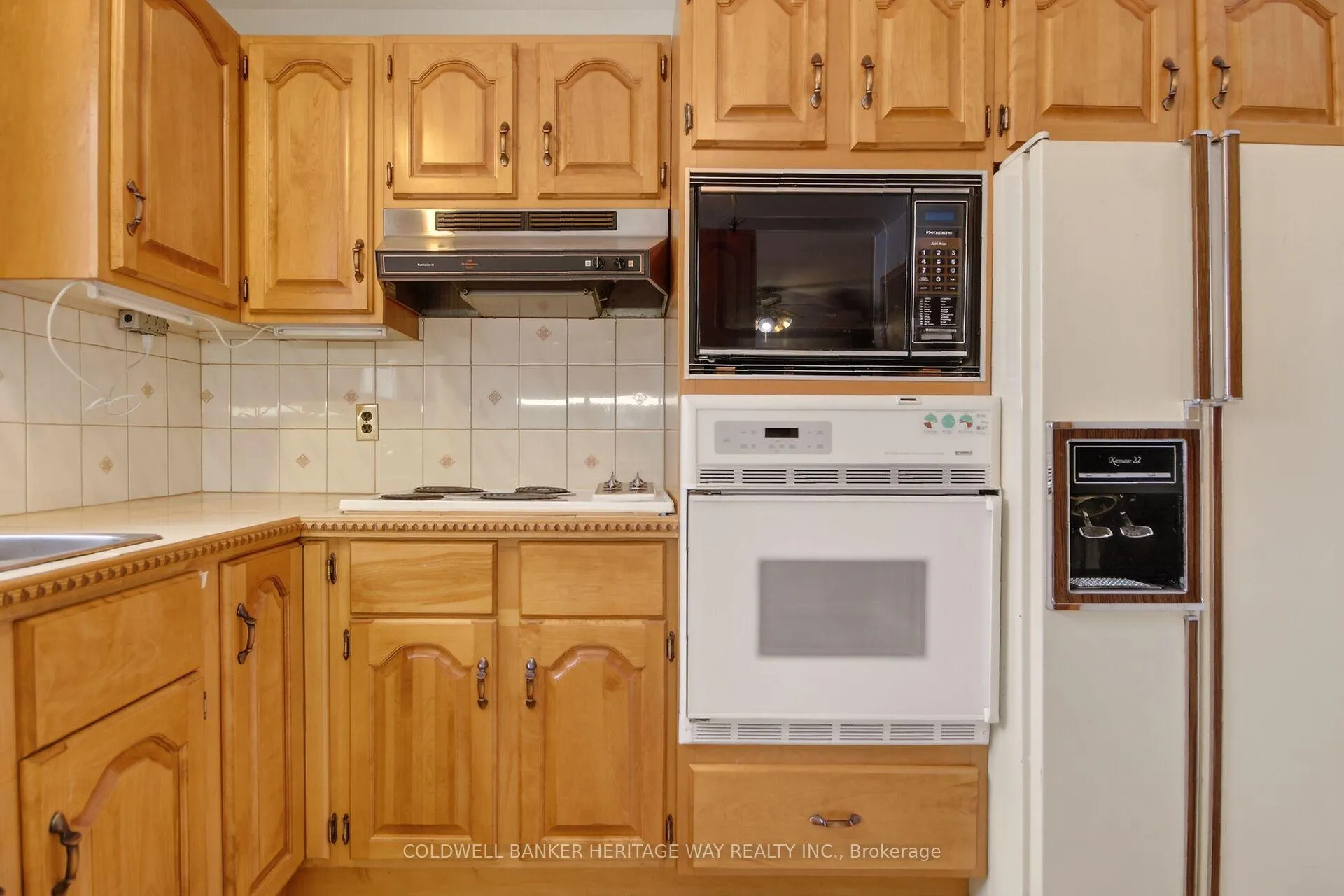 Photo 11 of 122 Avenue 4, Beckwith, Beckwith Twp — HOMEH