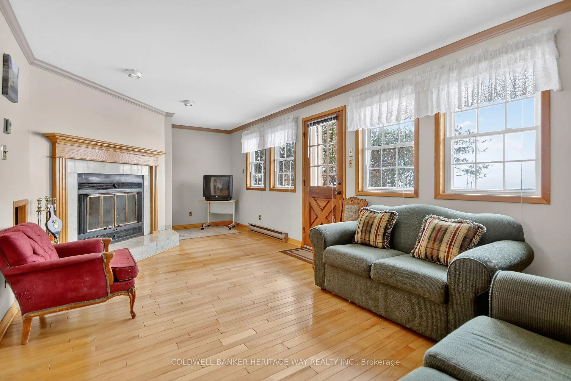 Photo 22 of 122 Avenue 4, Beckwith, Beckwith Twp — HOMEH