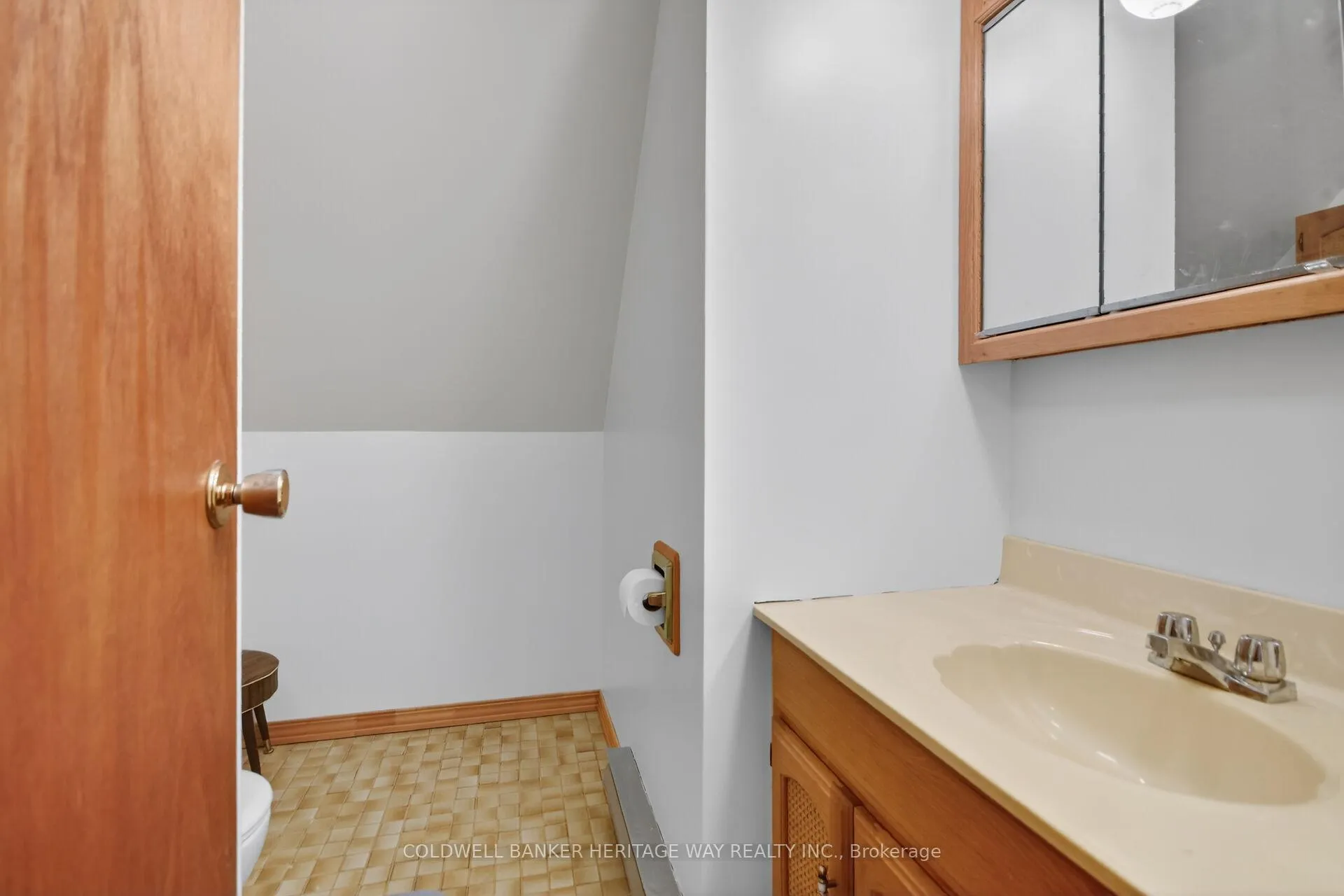 Photo 36 of 122 Avenue 4, Beckwith, Beckwith Twp — HOMEH