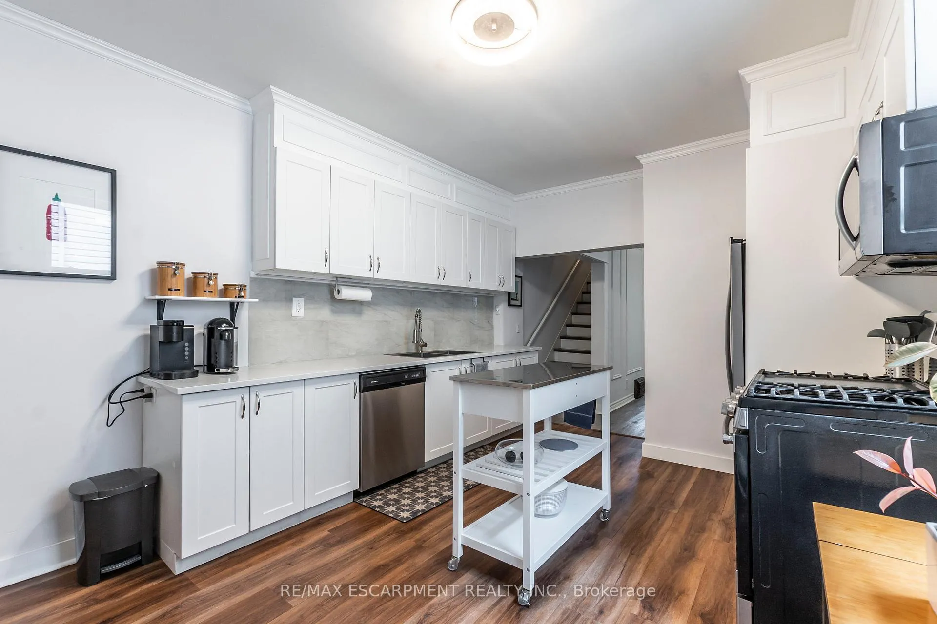 Photo 5 of 346 Hughson Street N, Hamilton, North End — HOMEH
