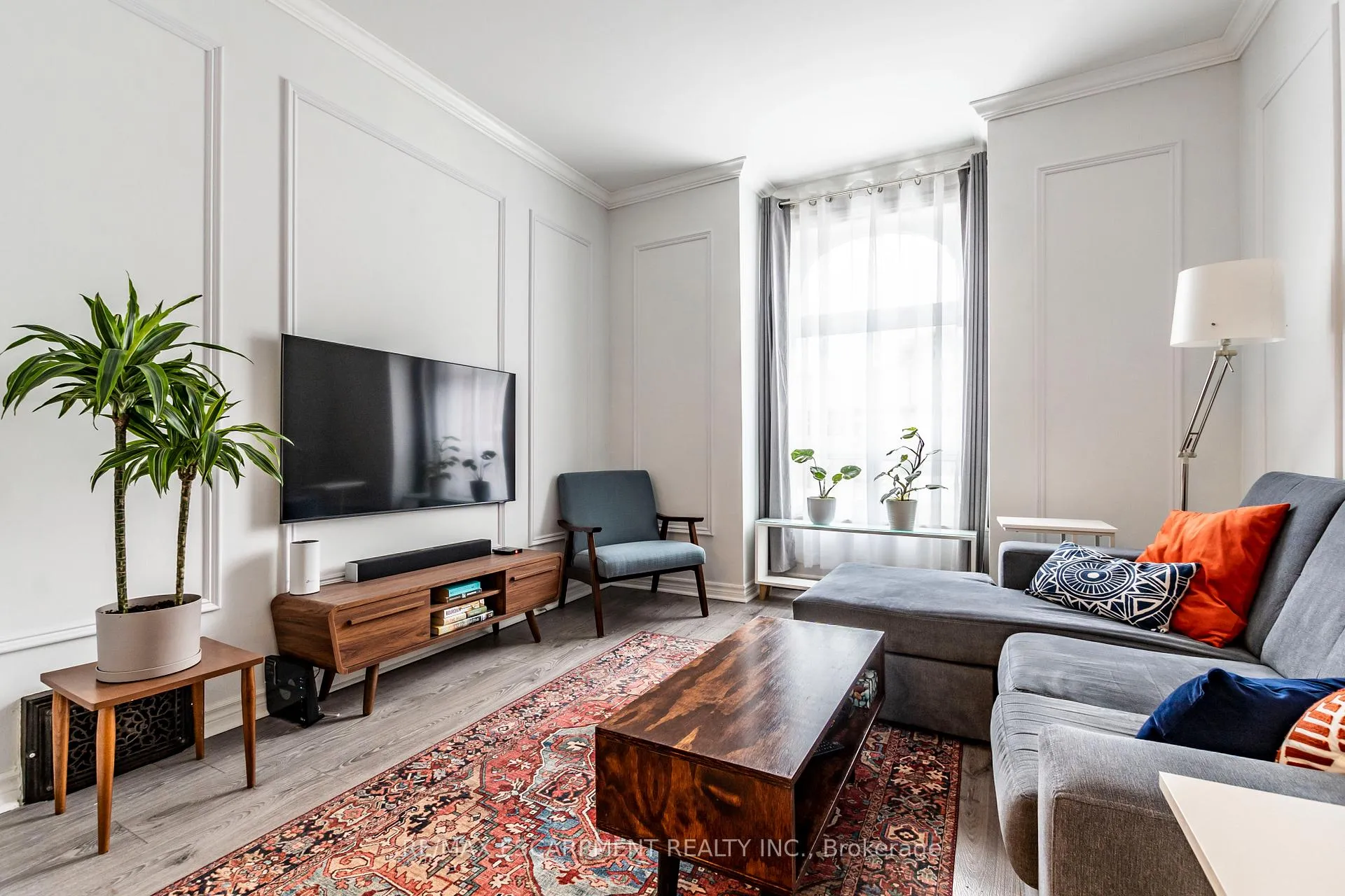 Photo 13 of 346 Hughson Street N, Hamilton, North End — HOMEH