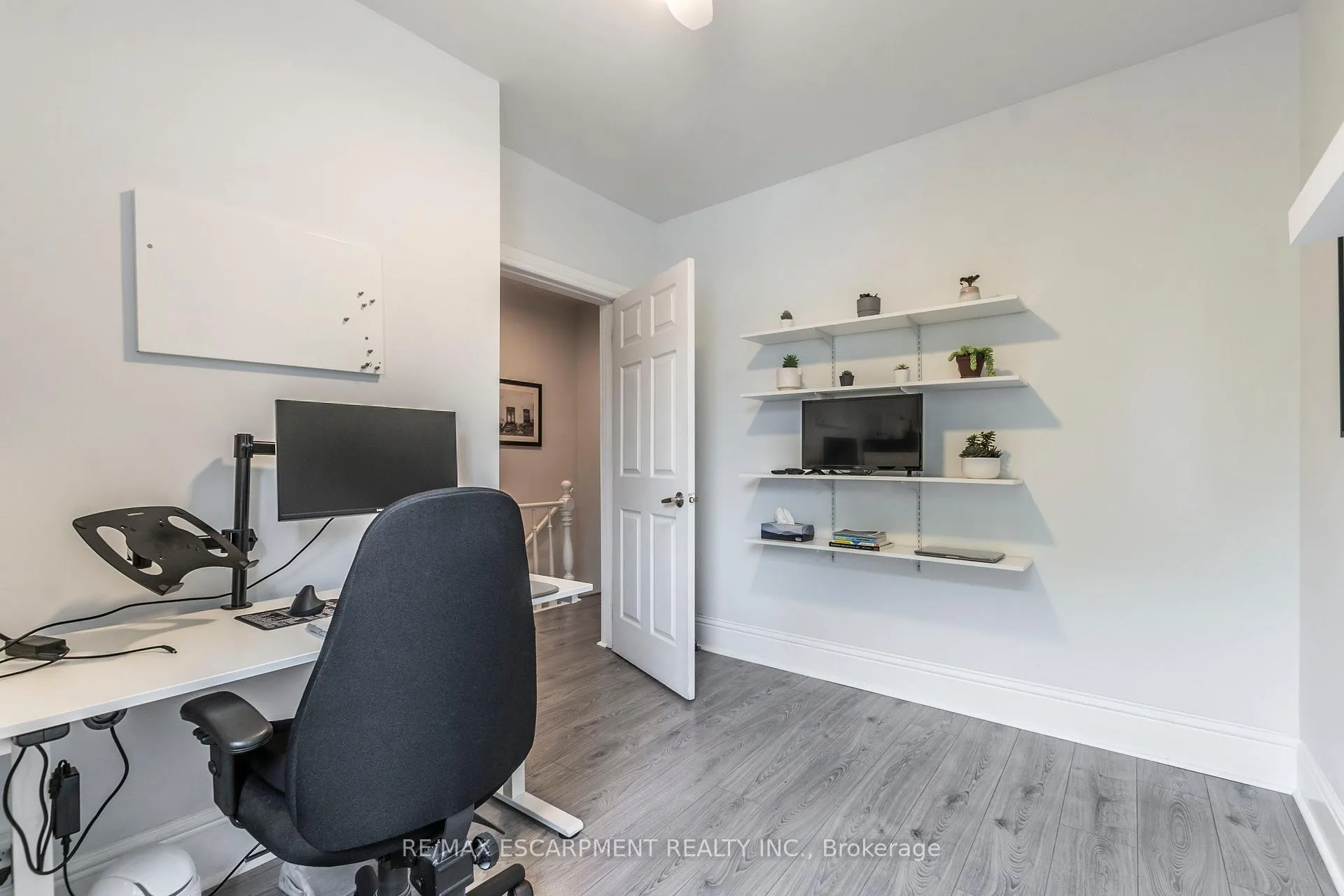 Photo 20 of 346 Hughson Street N, Hamilton, North End — HOMEH
