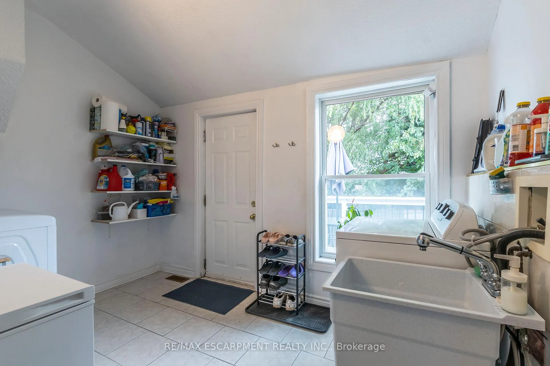 Photo 23 of 346 Hughson Street N, Hamilton, North End — HOMEH