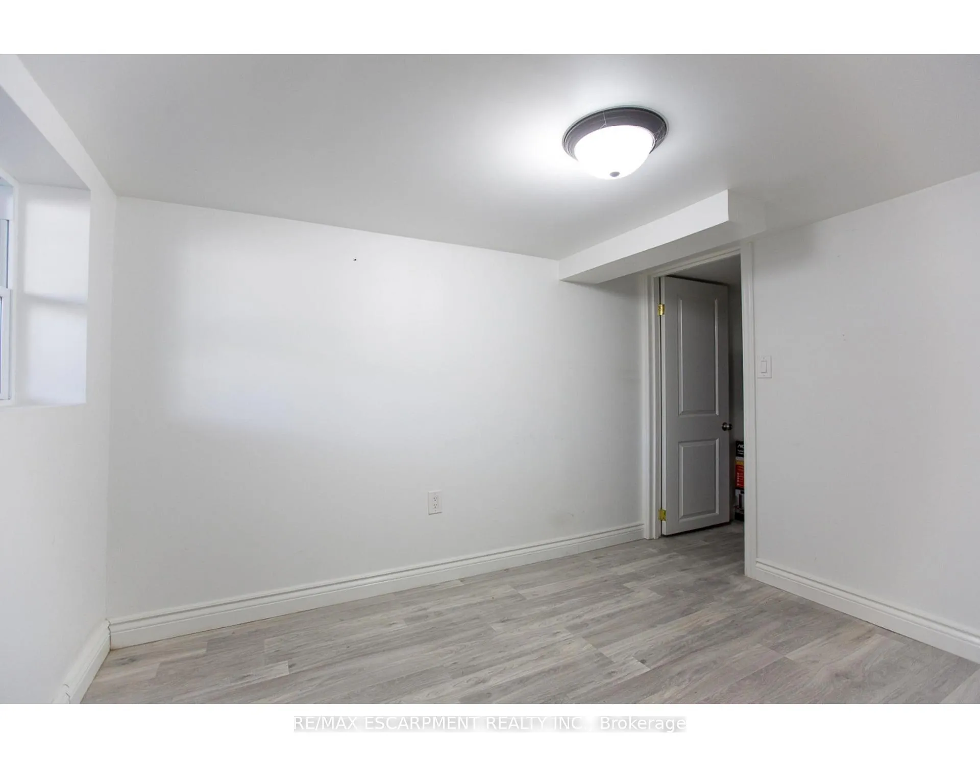 Photo 33 of 346 Hughson Street N, Hamilton, North End — HOMEH